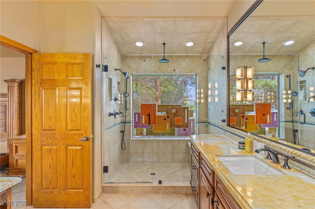 9520 Desert Crest Court