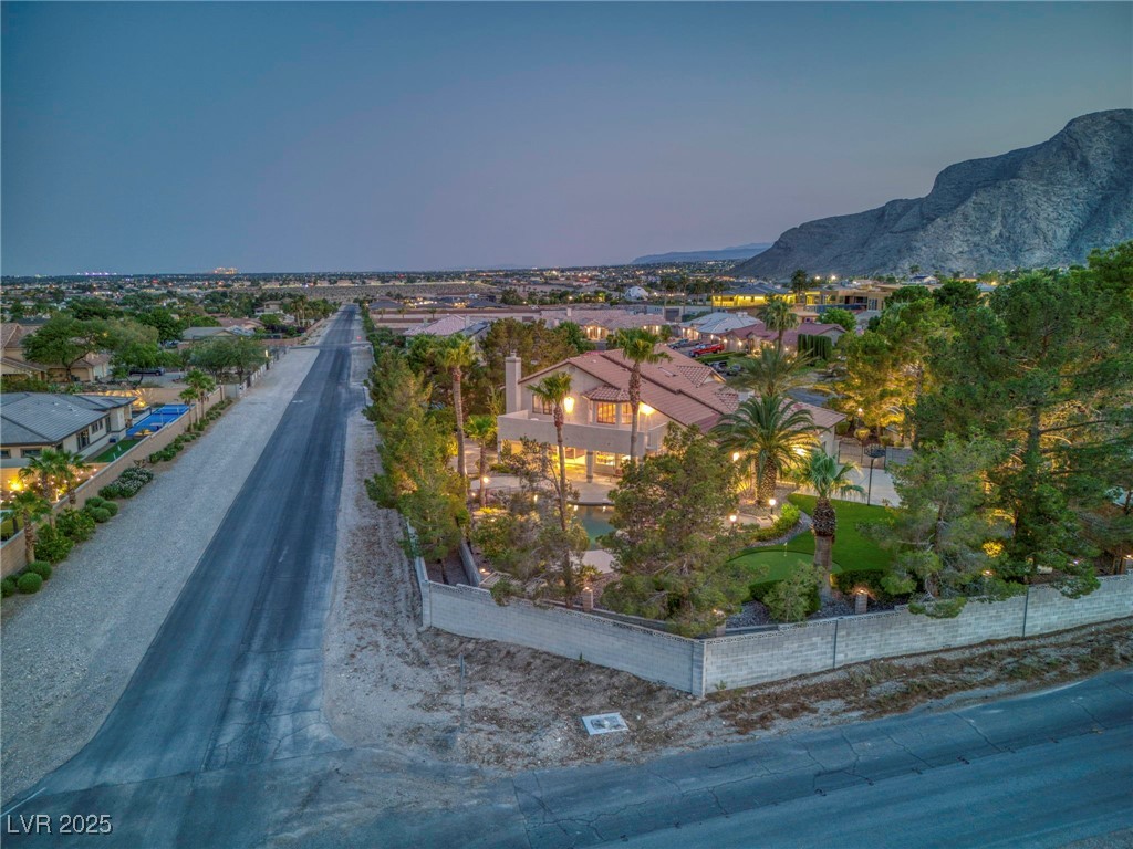 9520 Desert Crest Court