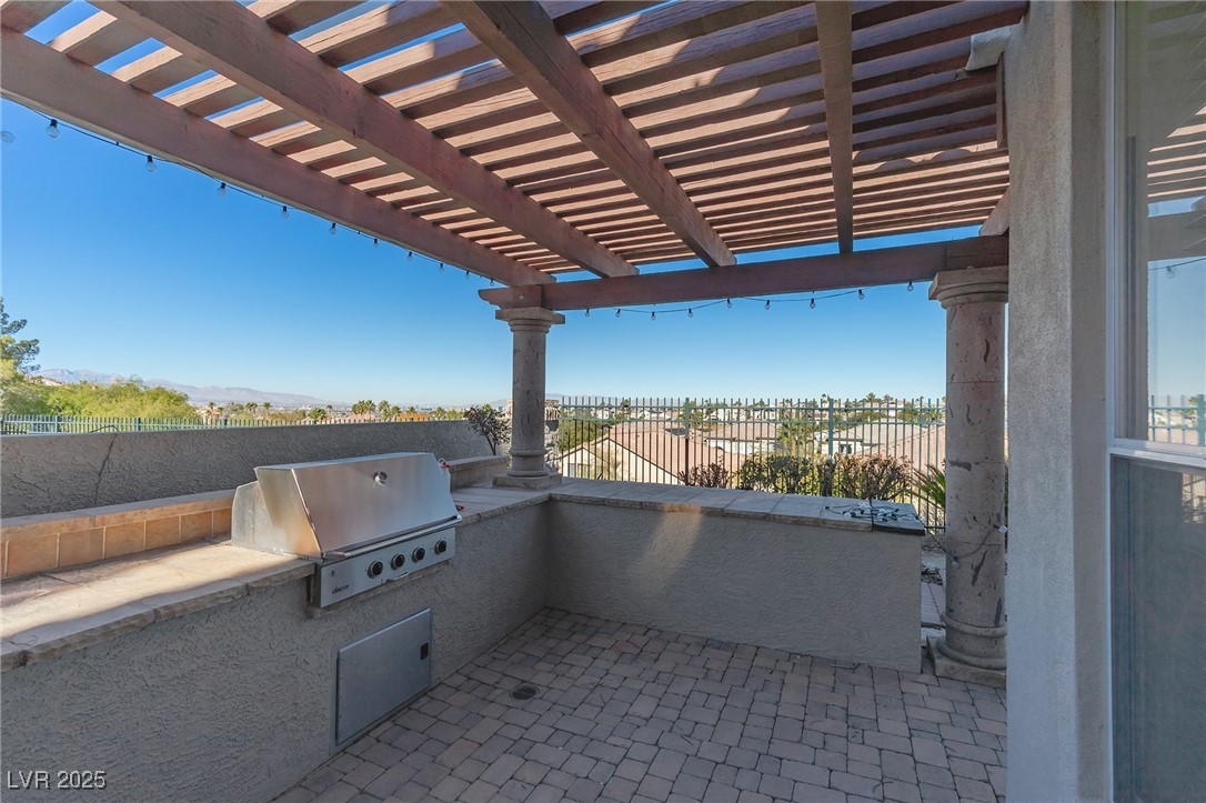 1392 Via Merano Street