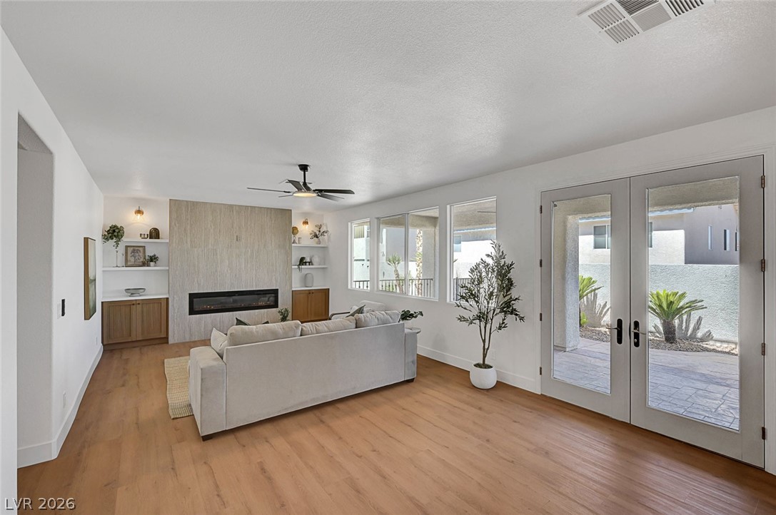 395 Suzanne Peak Court
