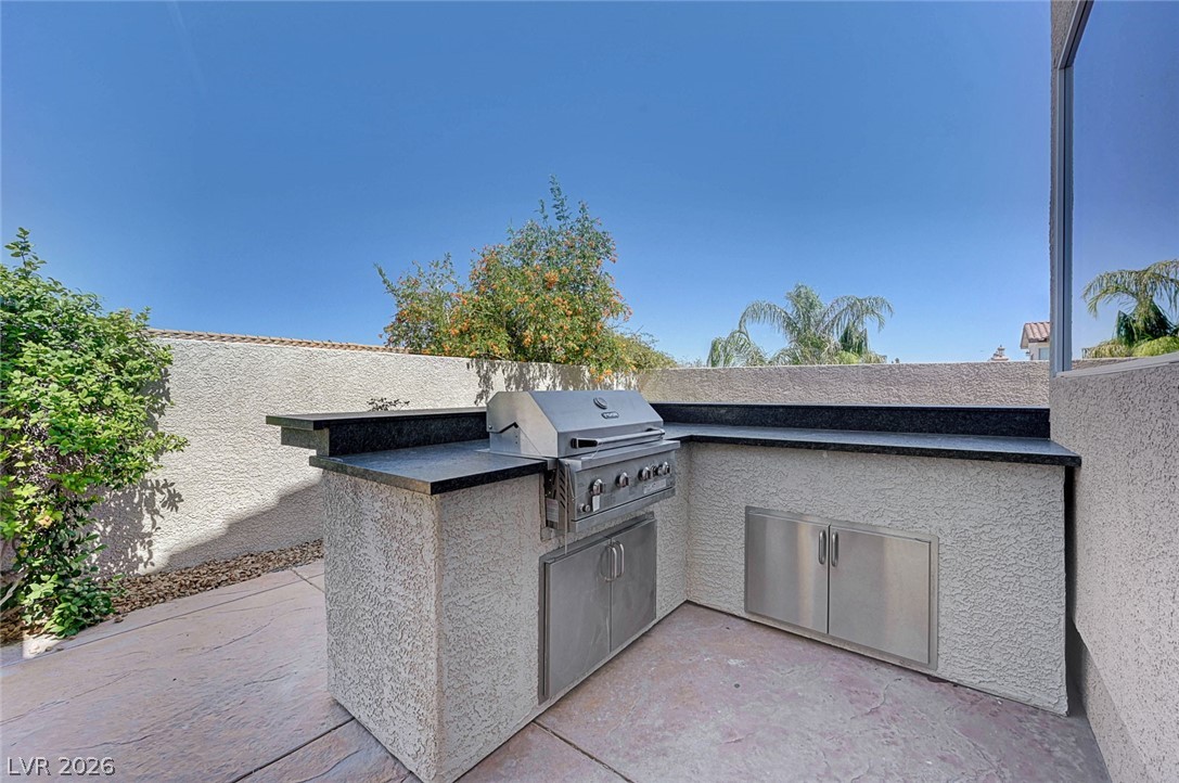 395 Suzanne Peak Court