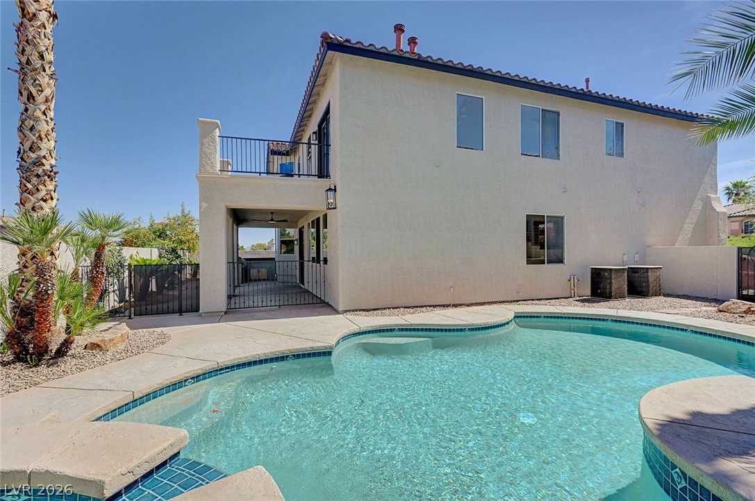 395 Suzanne Peak Court