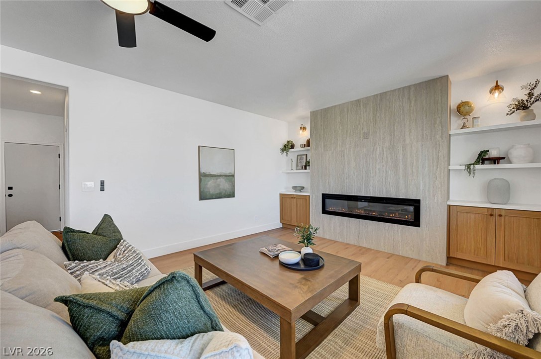 395 Suzanne Peak Court