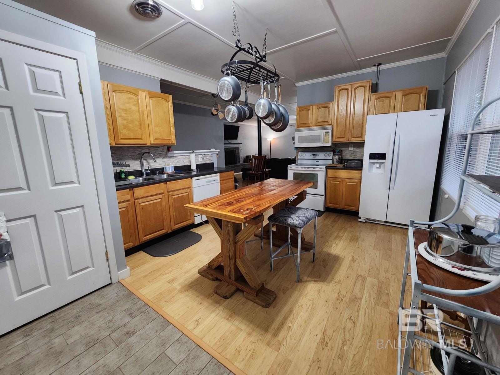 586 Buddy Lake Road
