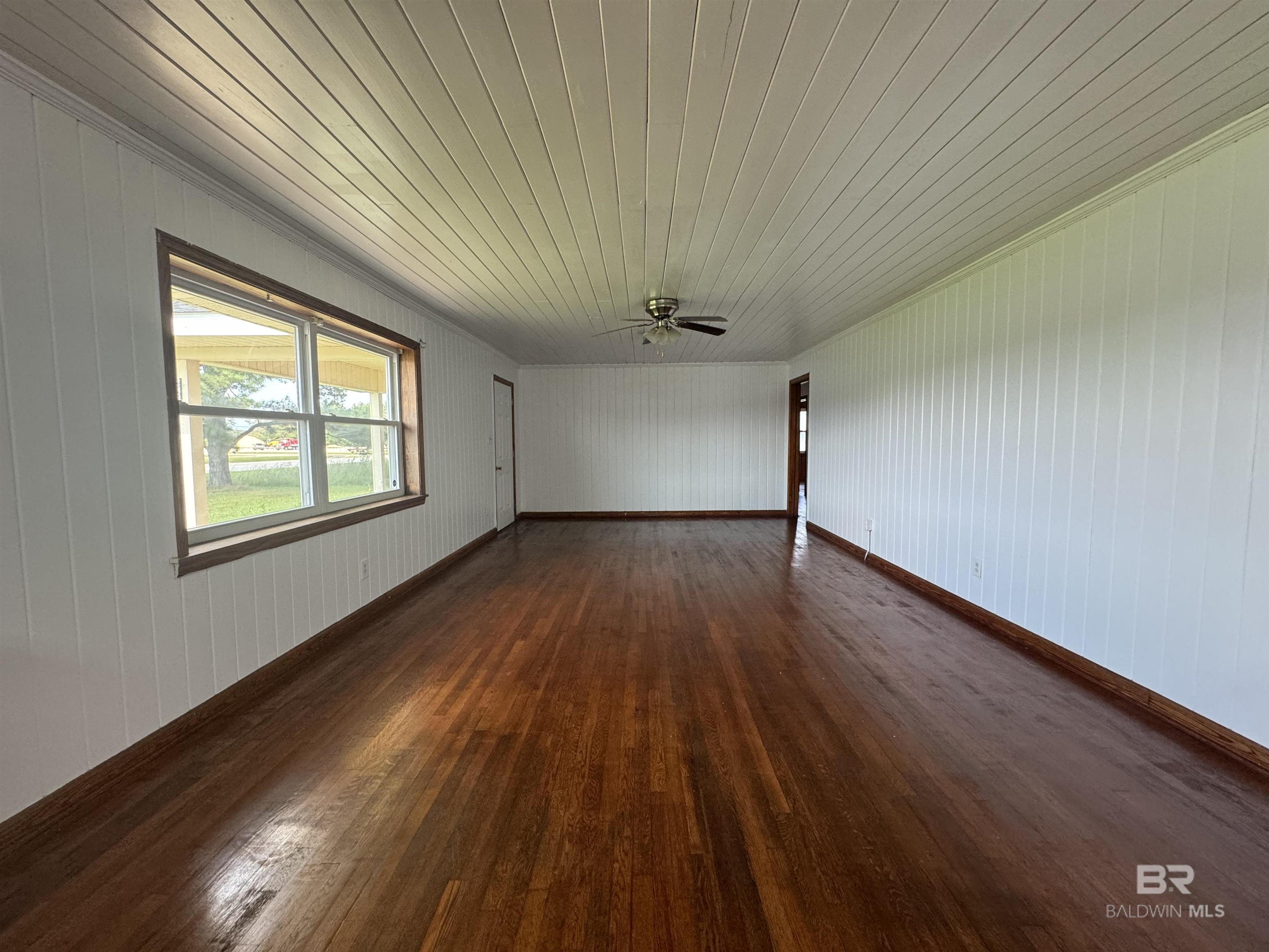 22720 Highway 31