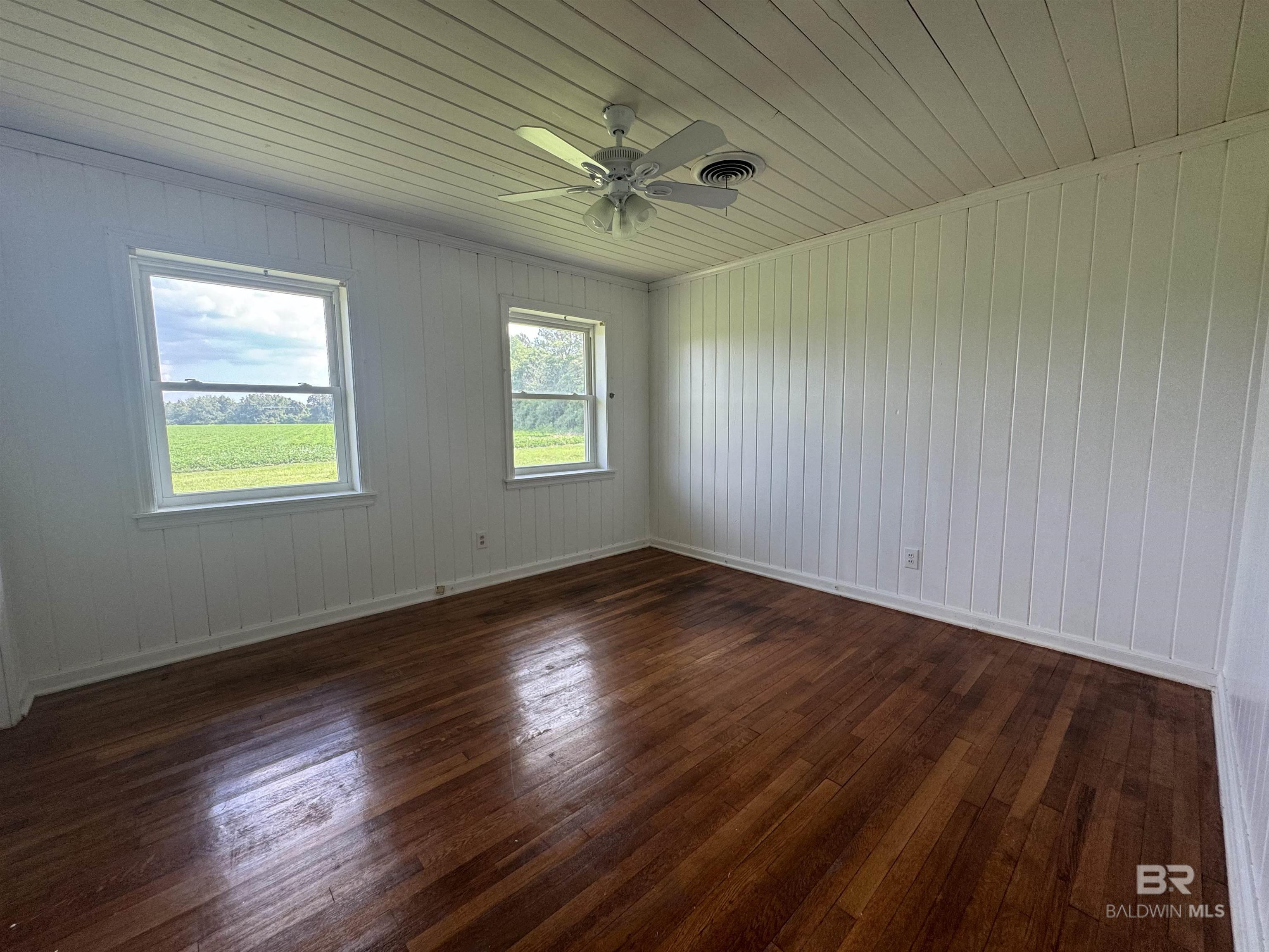 22720 Highway 31