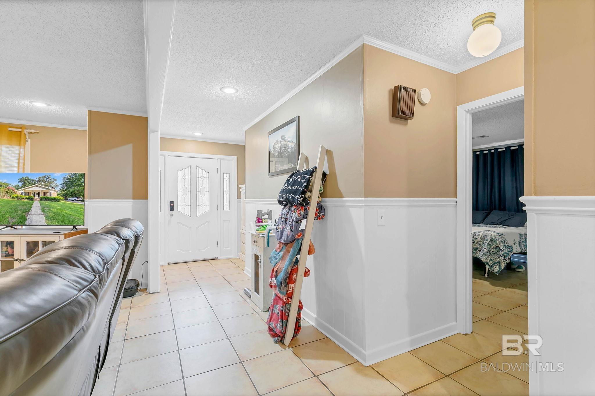 104 E Shore Drive