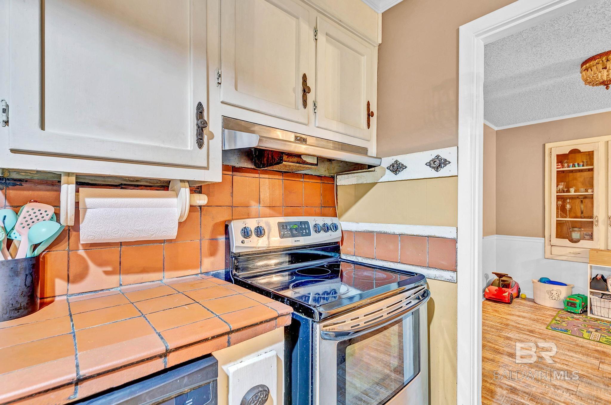 104 E Shore Drive
