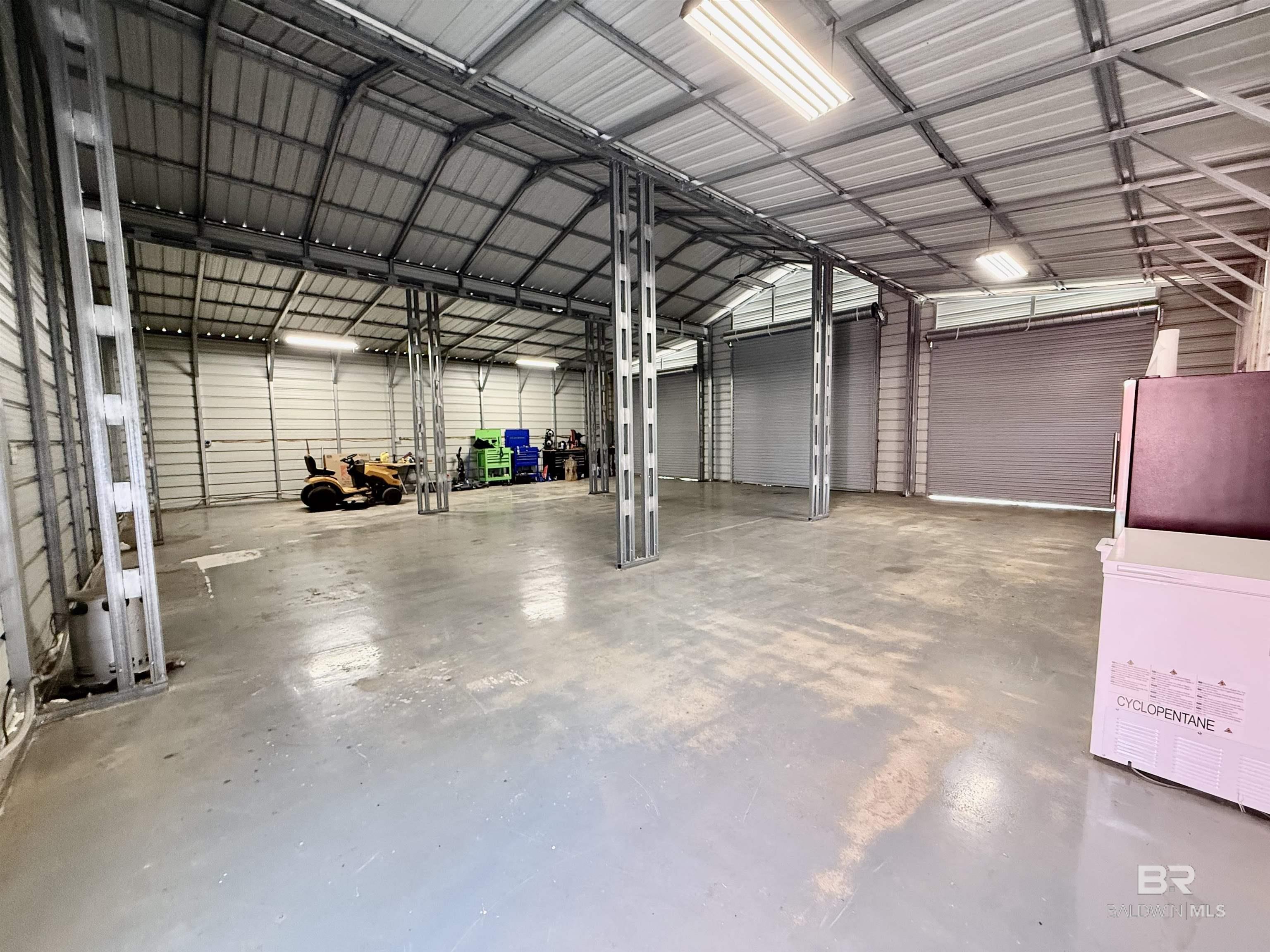 450 Farrar Lane