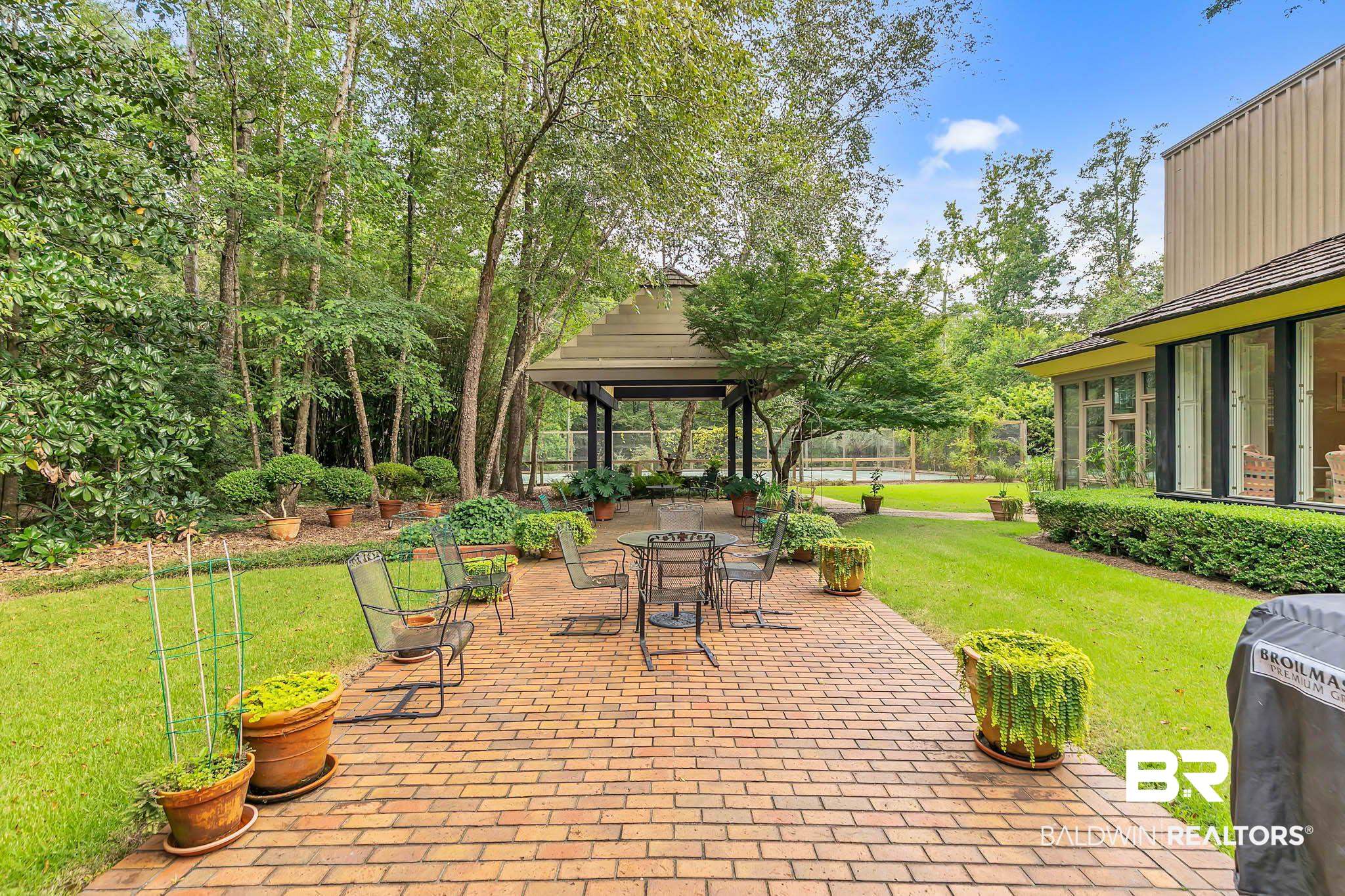 201 Valhalla Drive