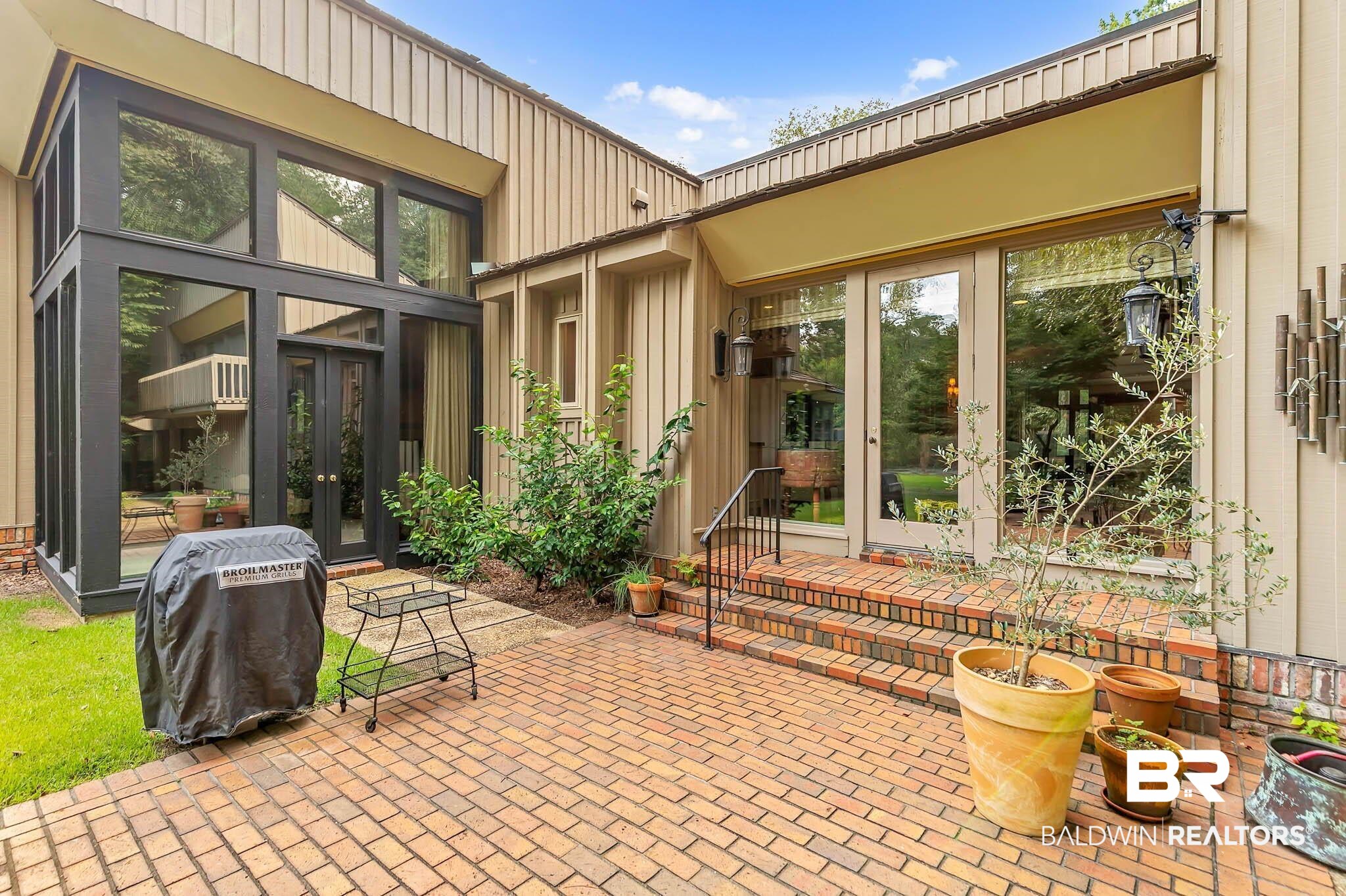 201 Valhalla Drive