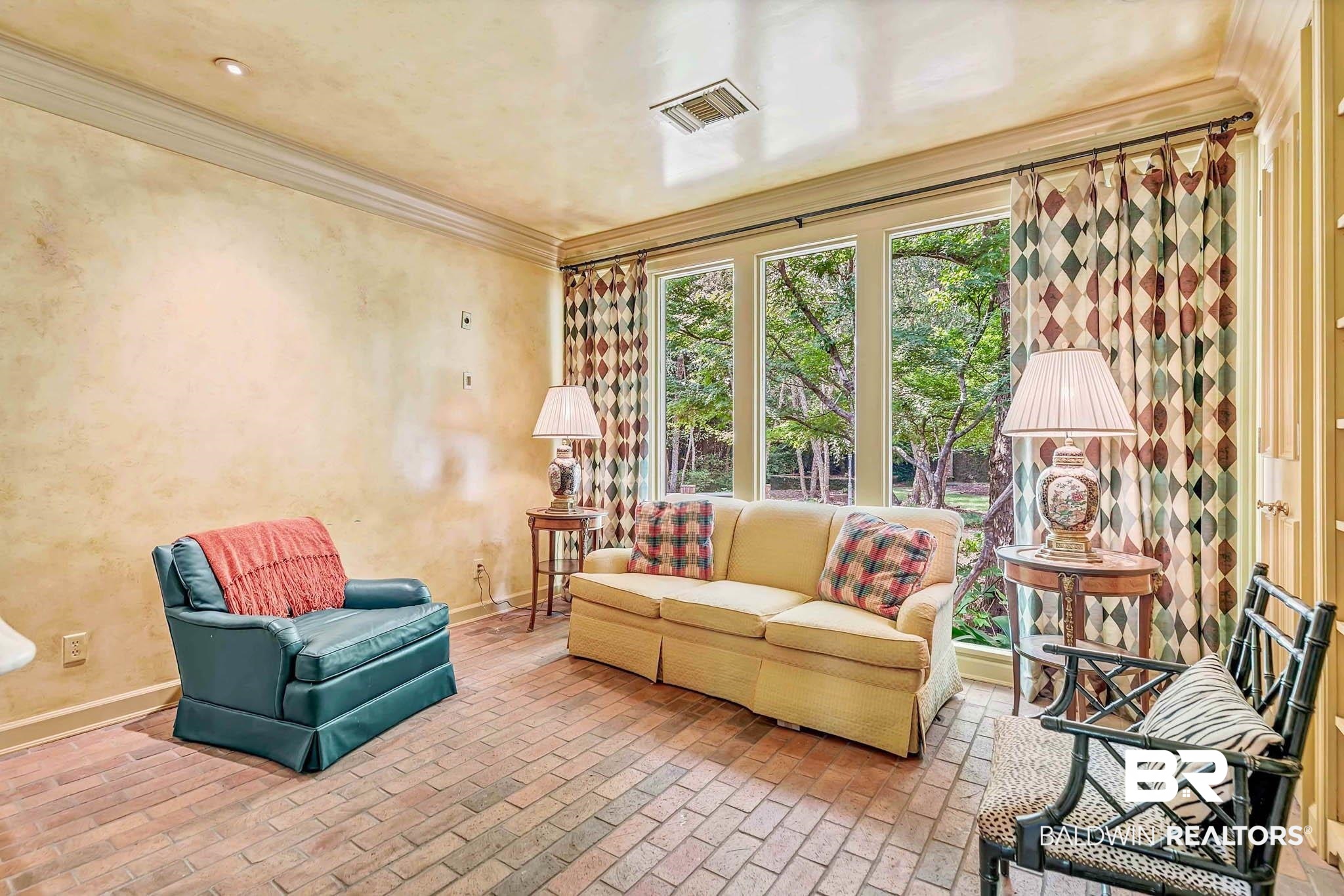 201 Valhalla Drive