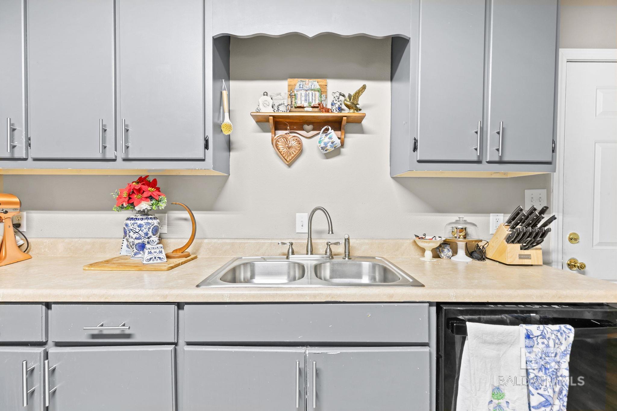 3842 Experiment Farm Road