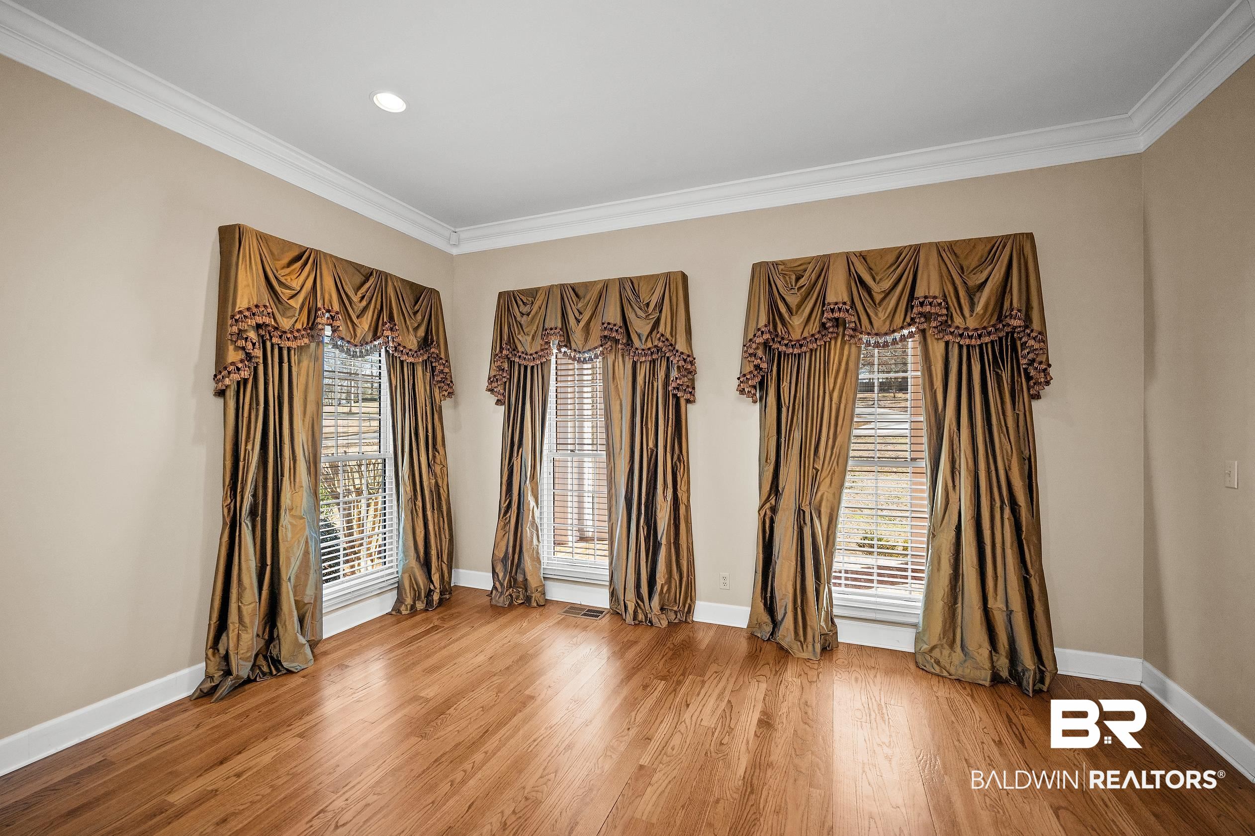 632 Overlook Drive