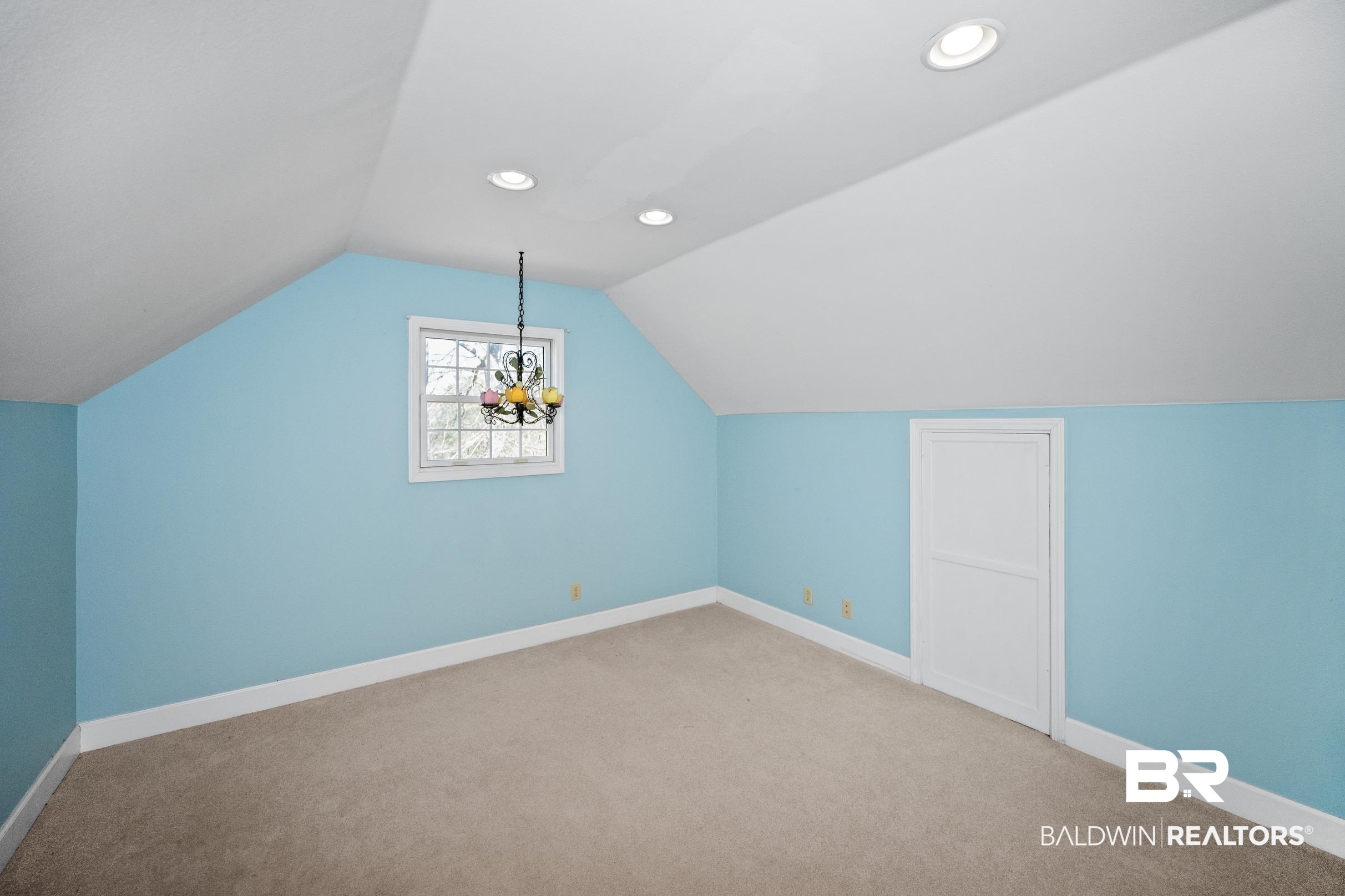 632 Overlook Drive
