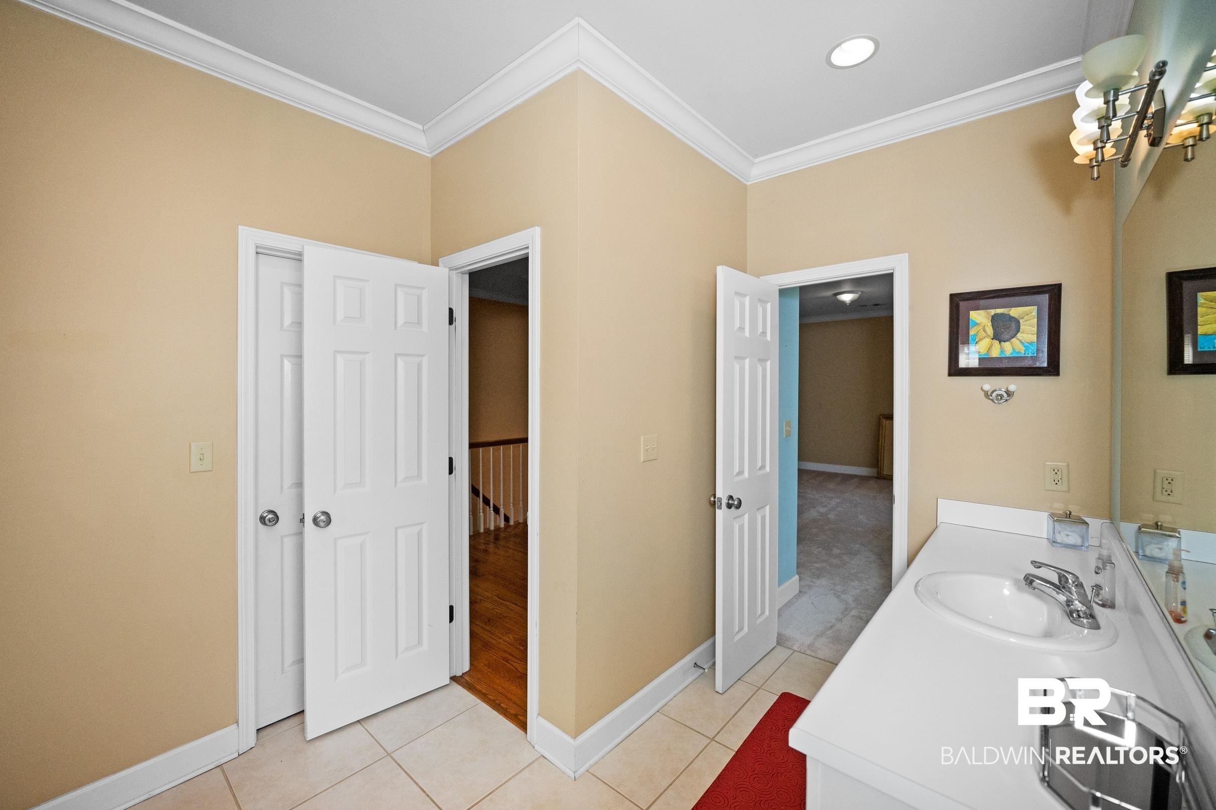 632 Overlook Drive