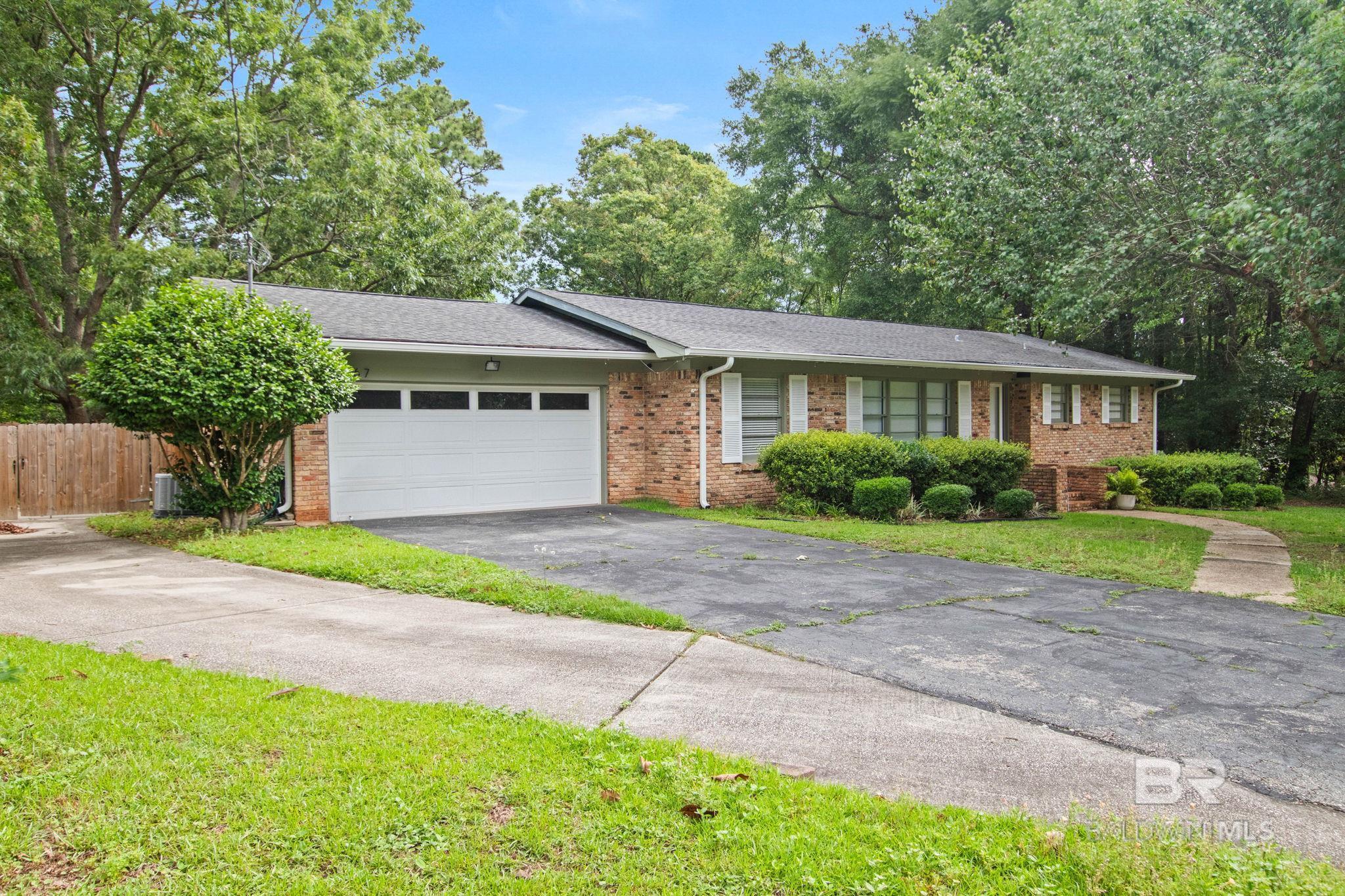 167 Country Club Drive