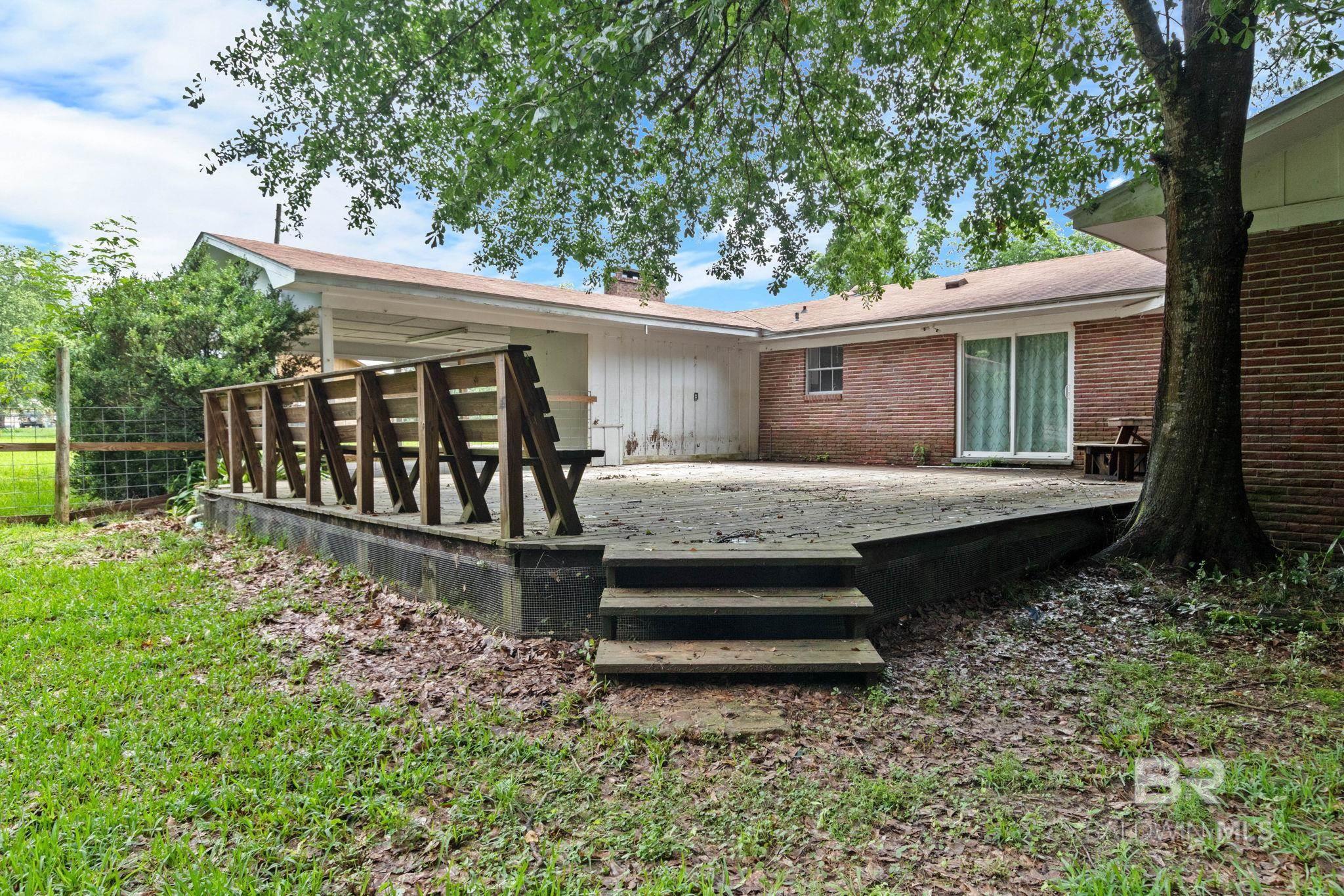 384 Old Bratt Road