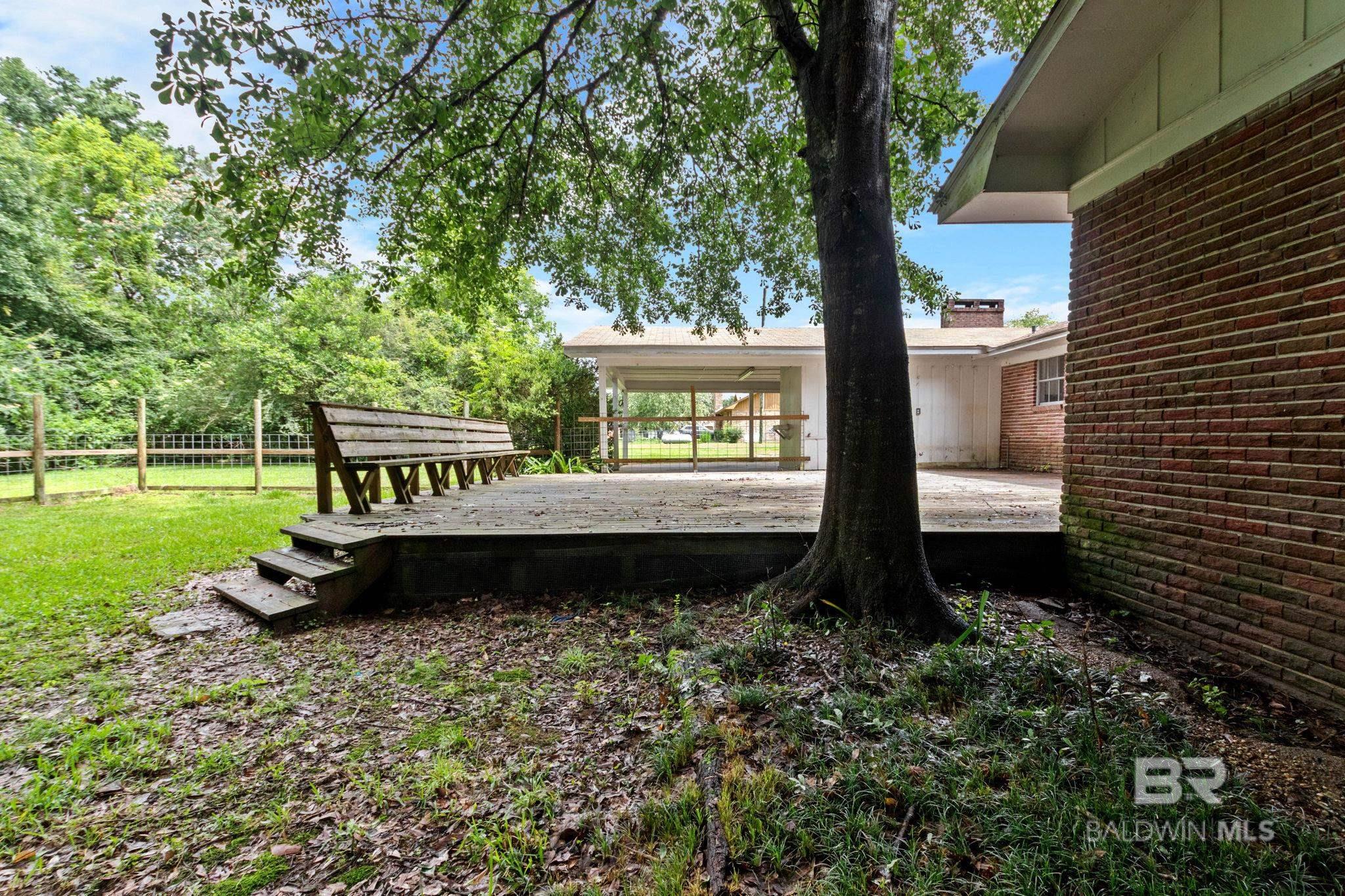 384 Old Bratt Road