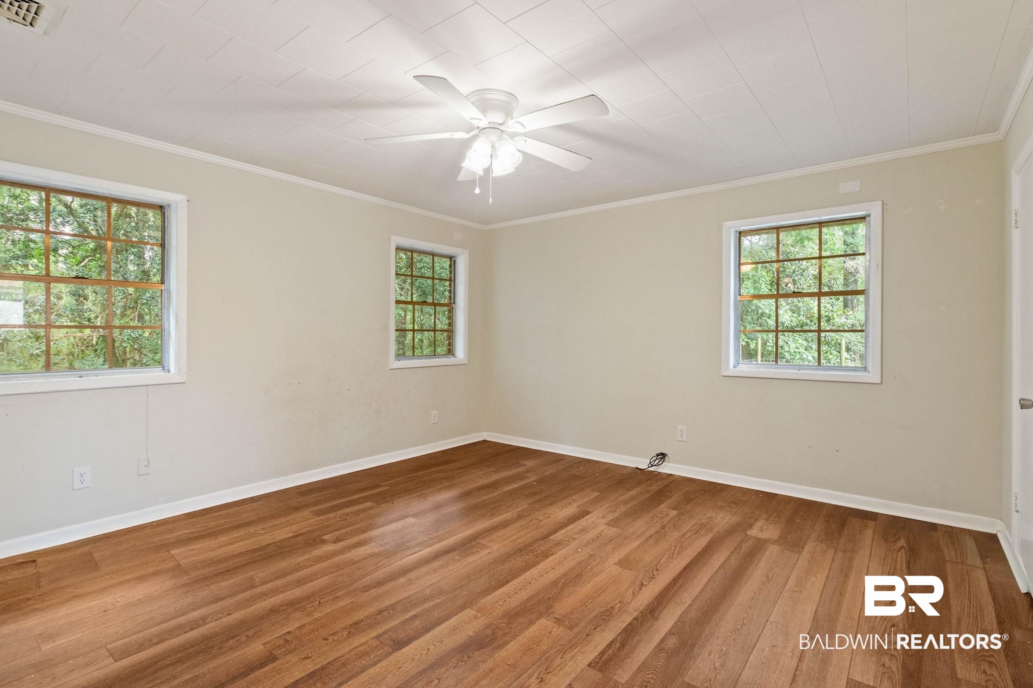 384 Old Bratt Road