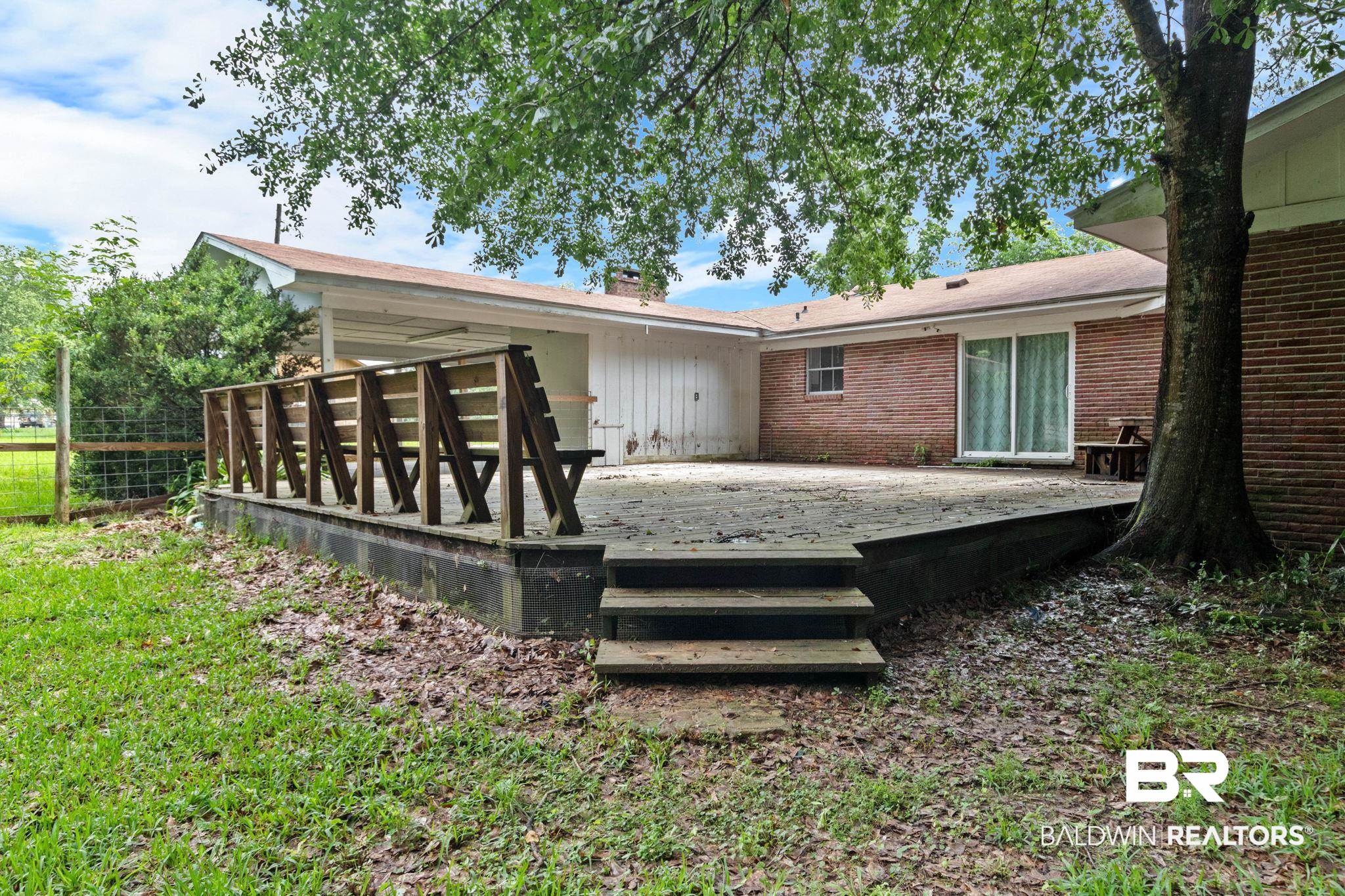 384 Old Bratt Road
