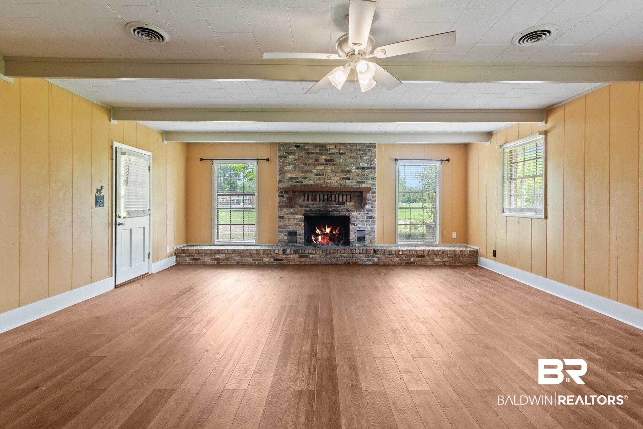384 Old Bratt Road