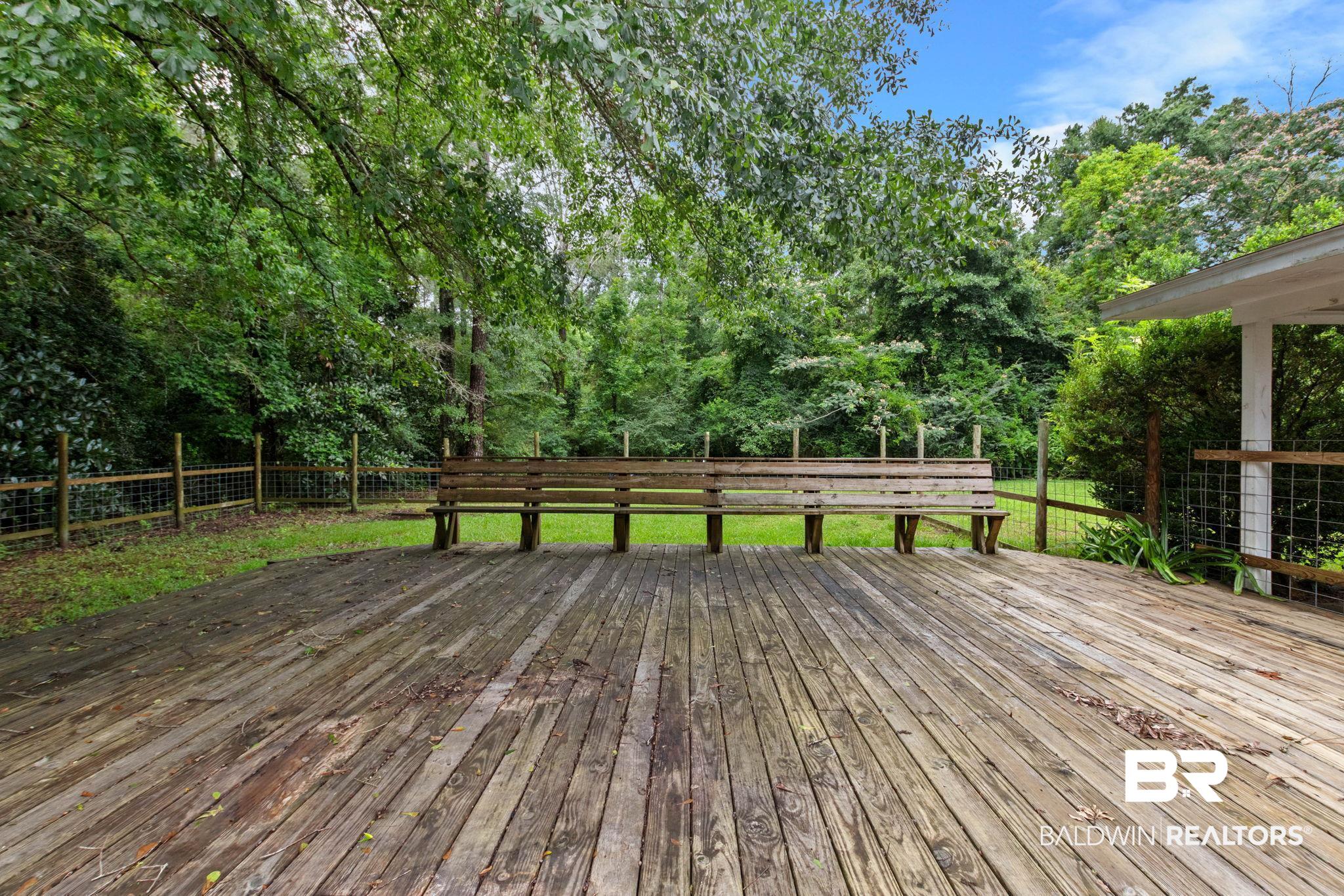 384 Old Bratt Road