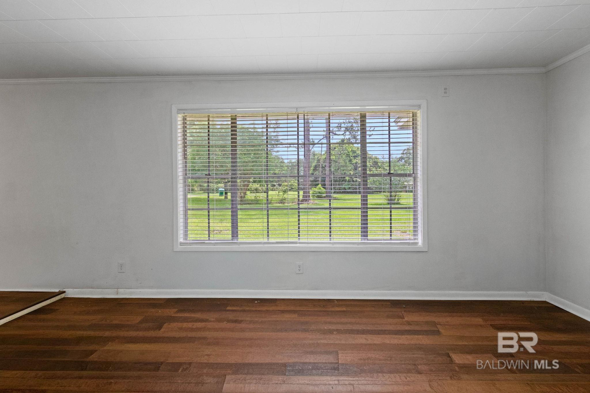 384 Old Bratt Road