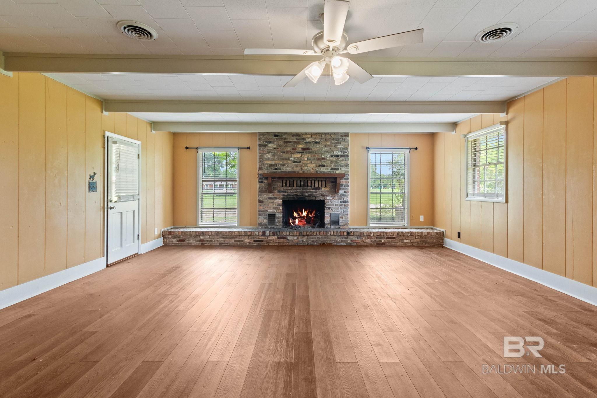 384 Old Bratt Road