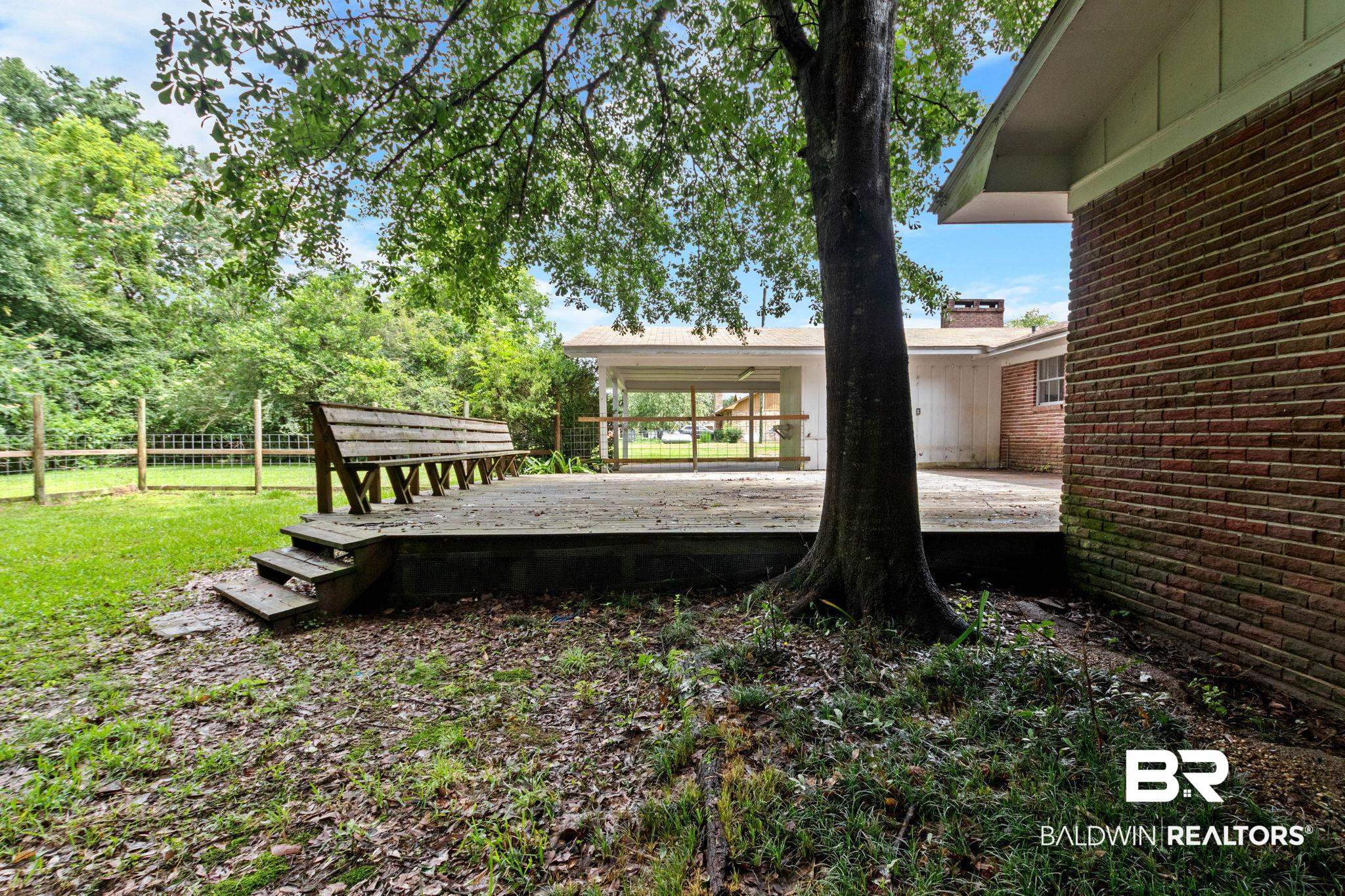384 Old Bratt Road