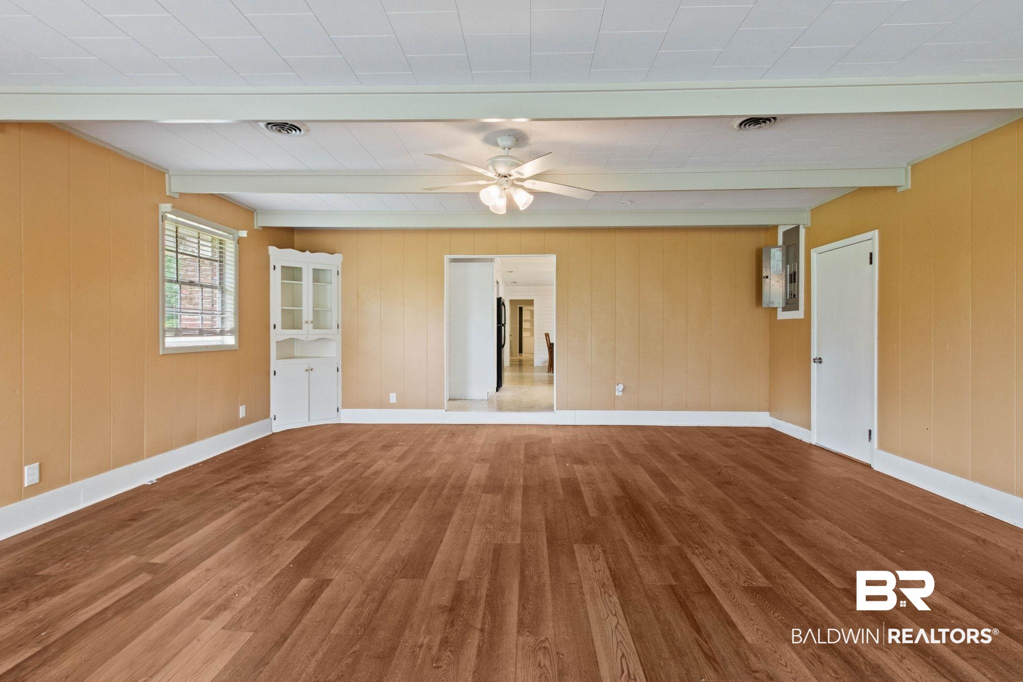 384 Old Bratt Road