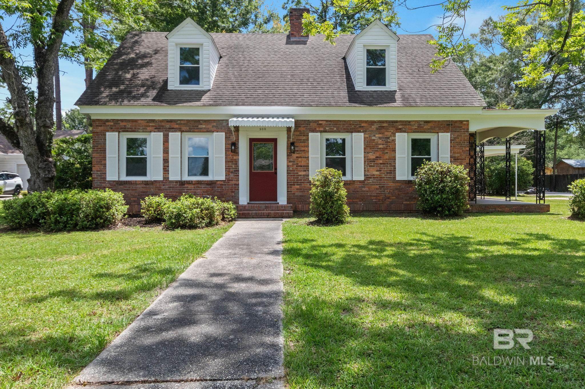 900 Lovelace Avenue