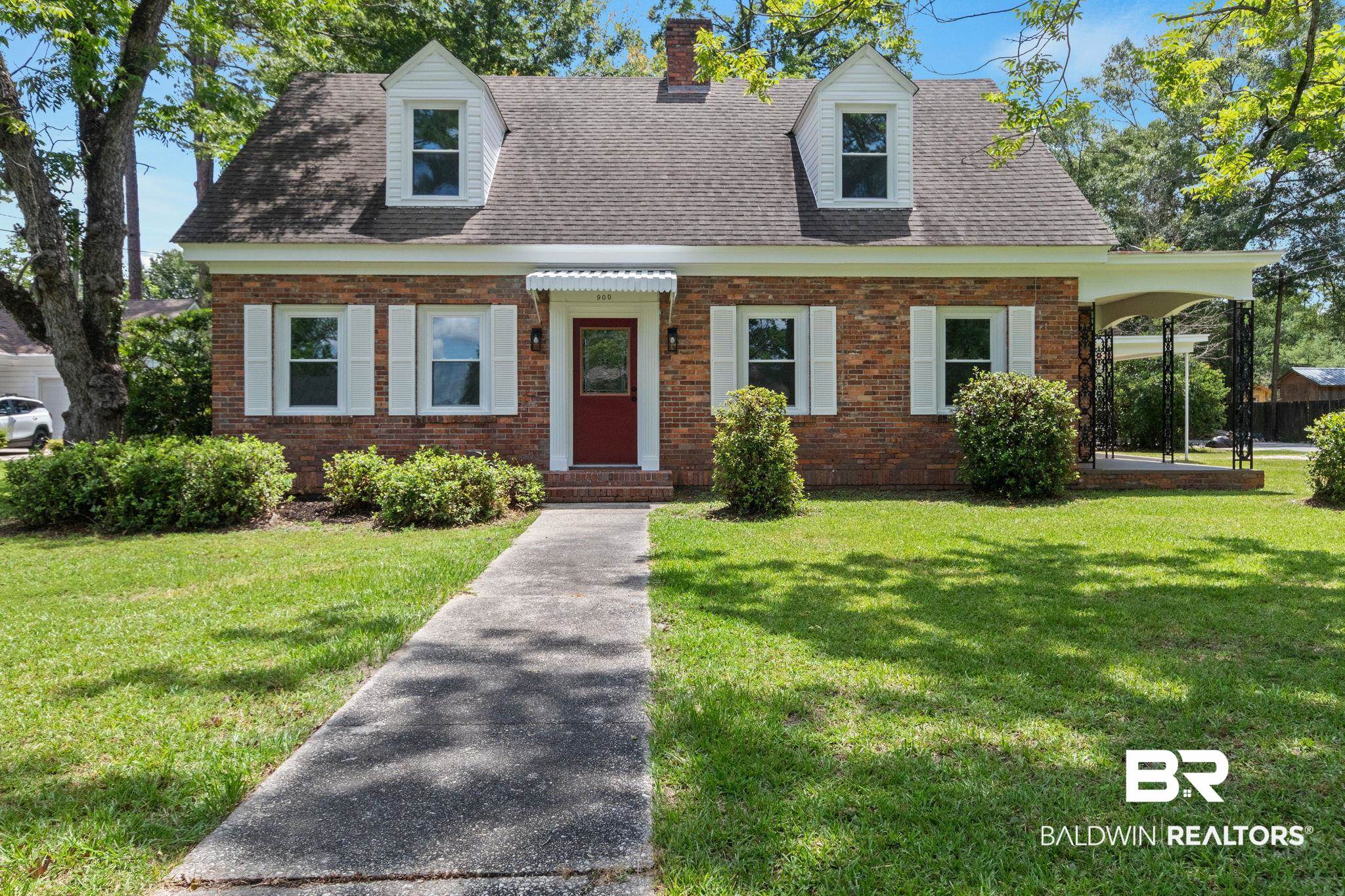 900 Lovelace Avenue