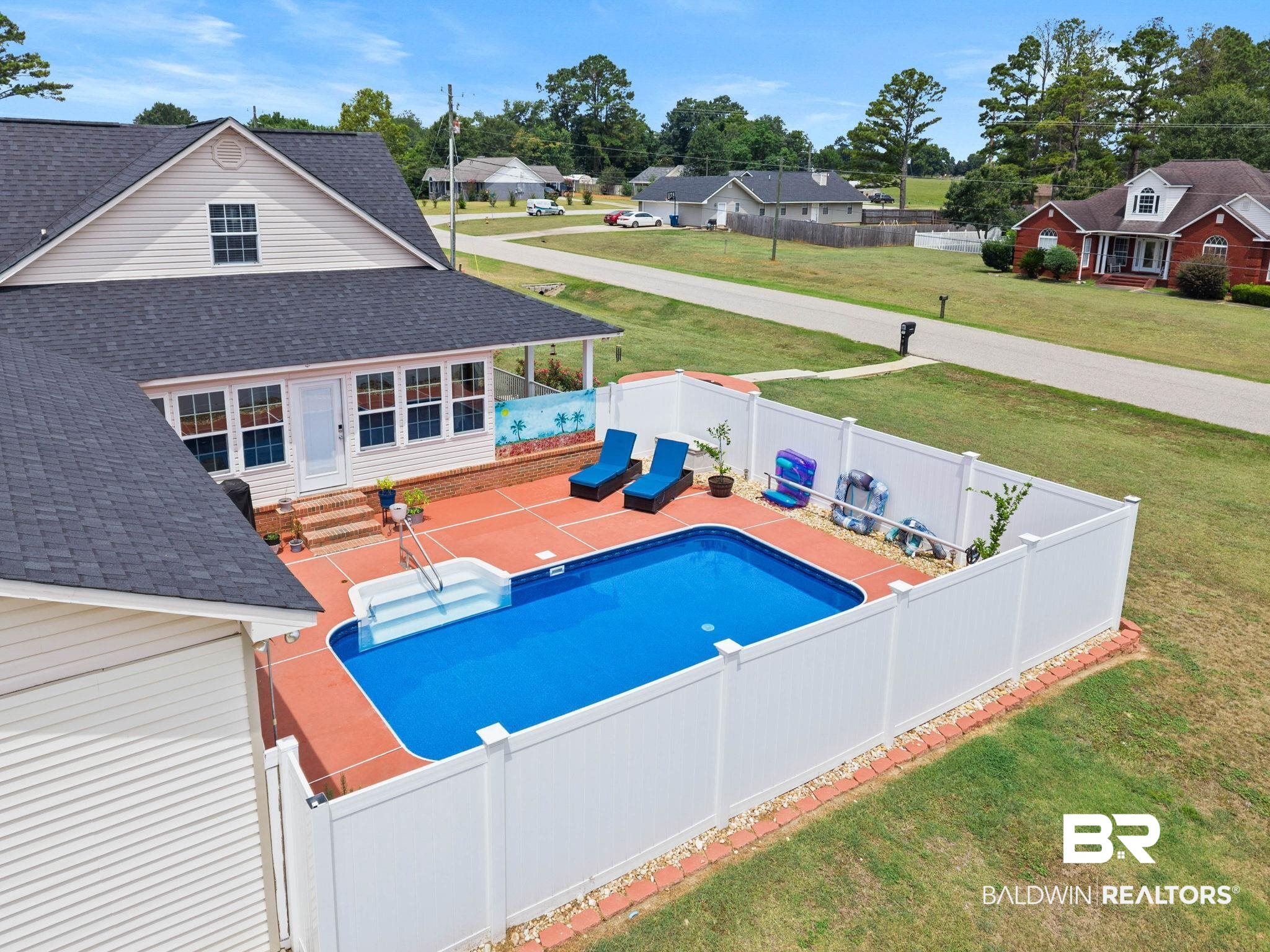 90 Eastwood Drive
