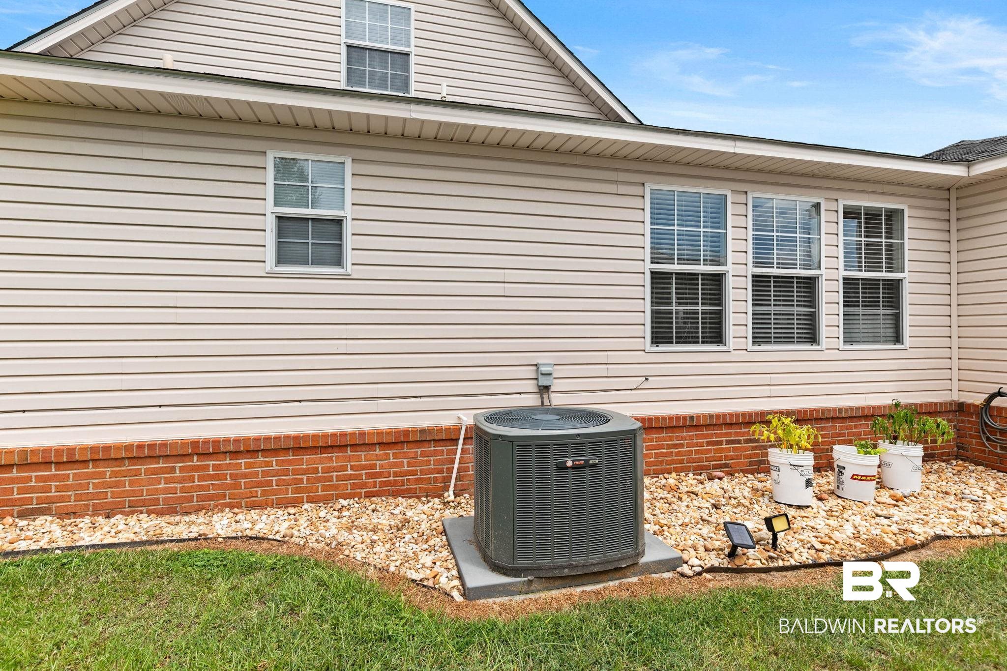 90 Eastwood Drive