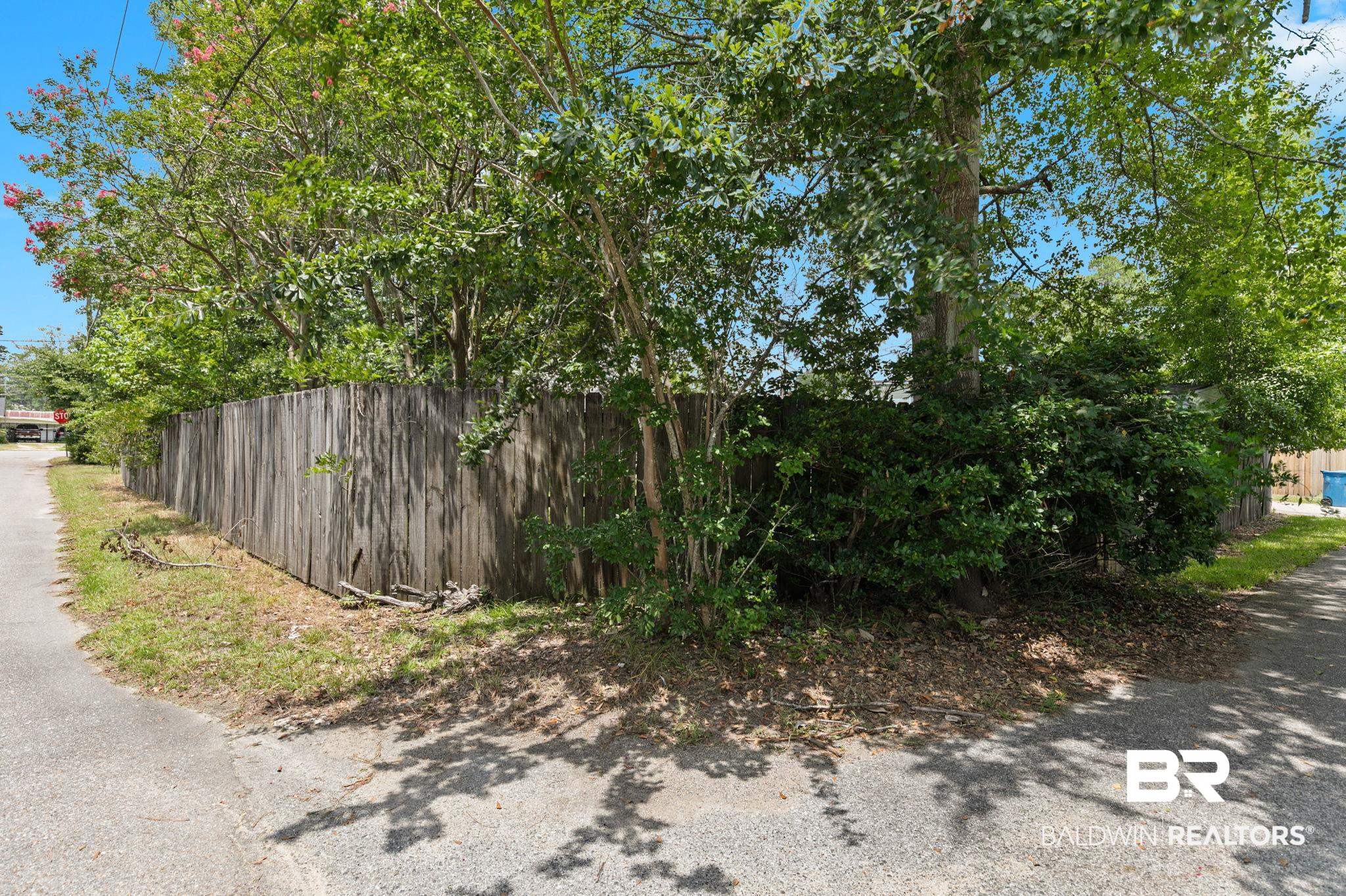 1400 Belleville Avenue