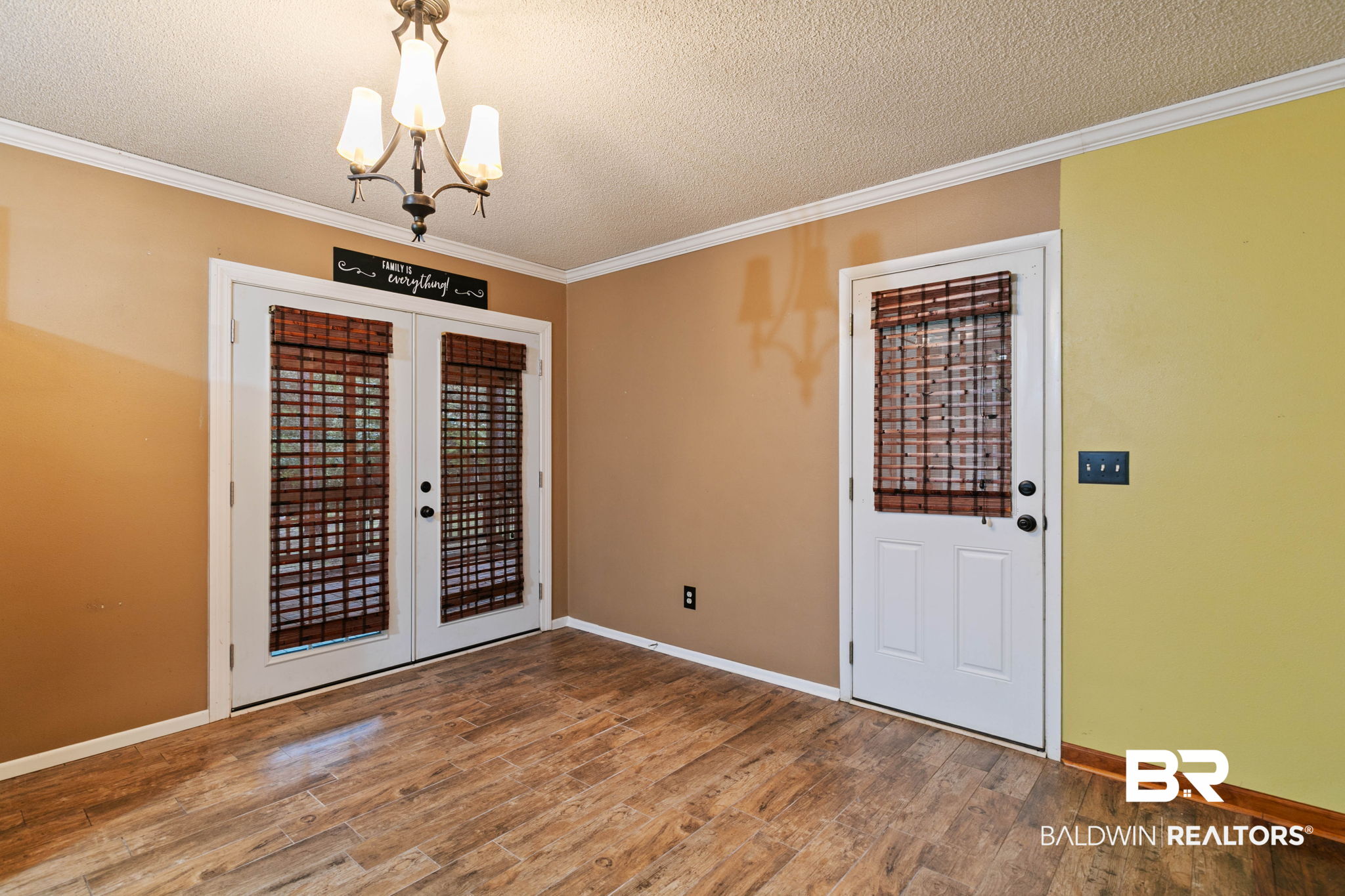 106 Holly Hill Drive