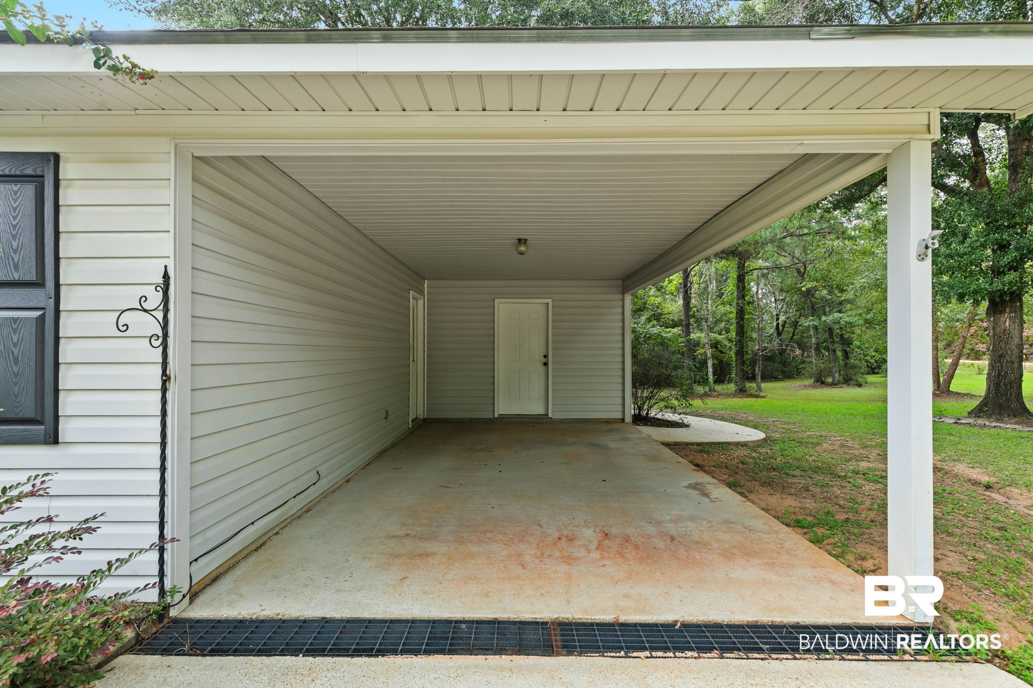 106 Holly Hill Drive