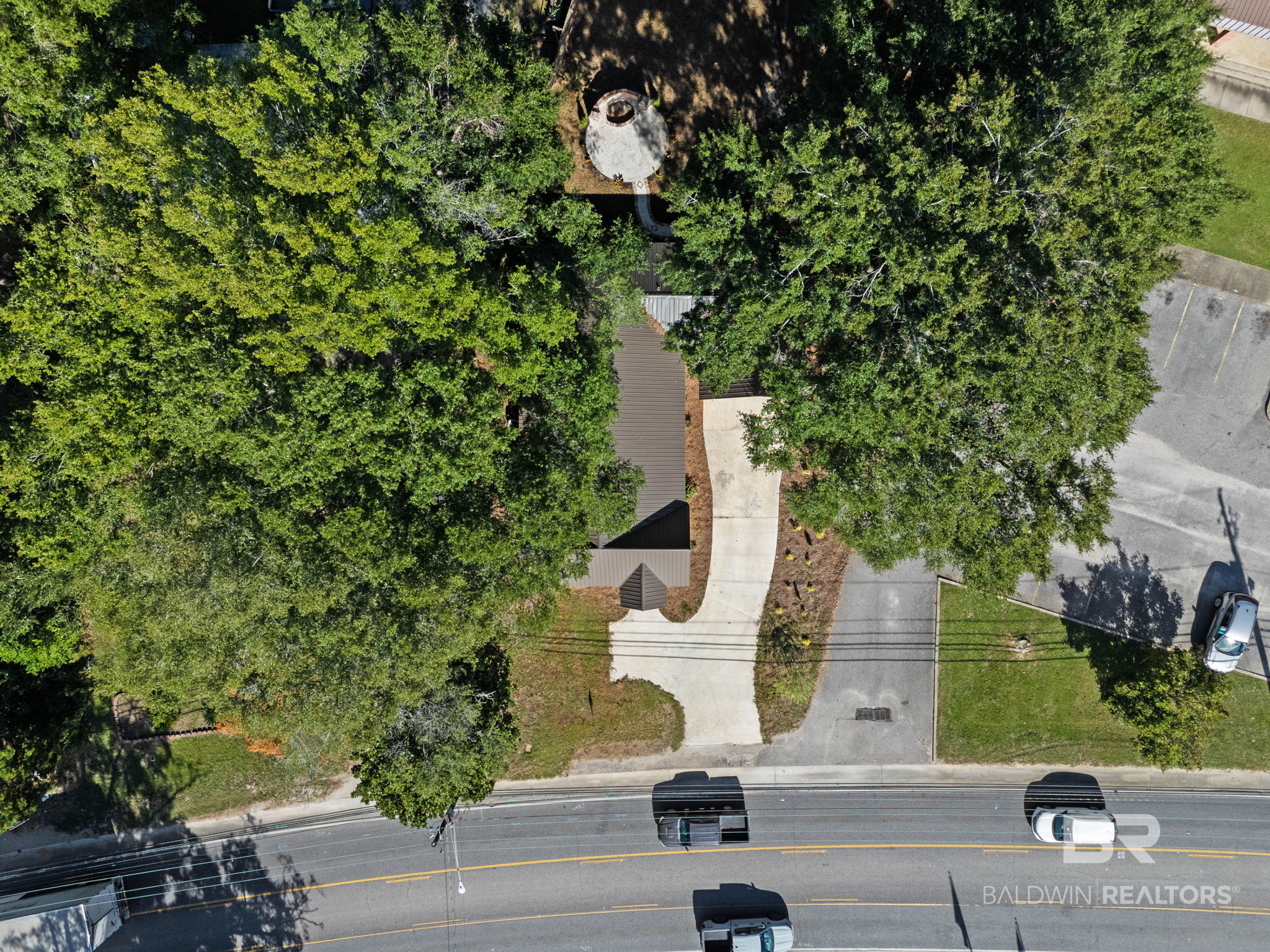 613 Forrest Avenue