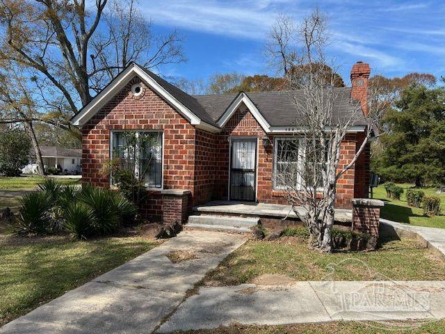 135 Carver Ave