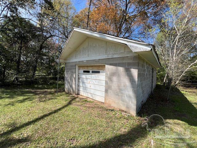 135 Carver Ave