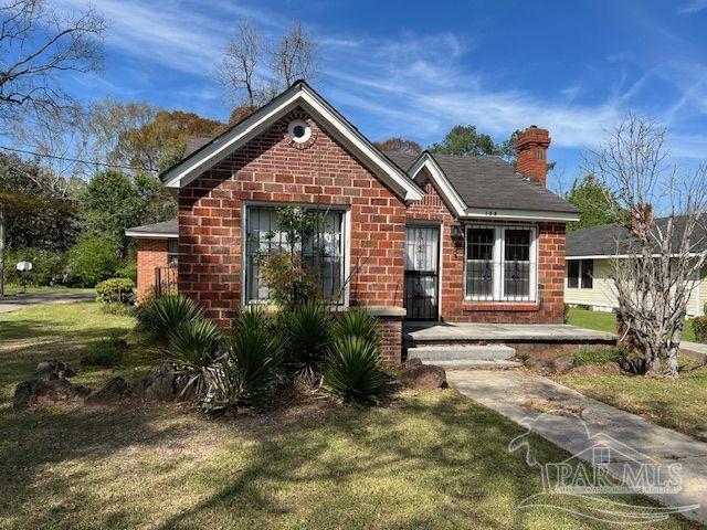 135 Carver Ave