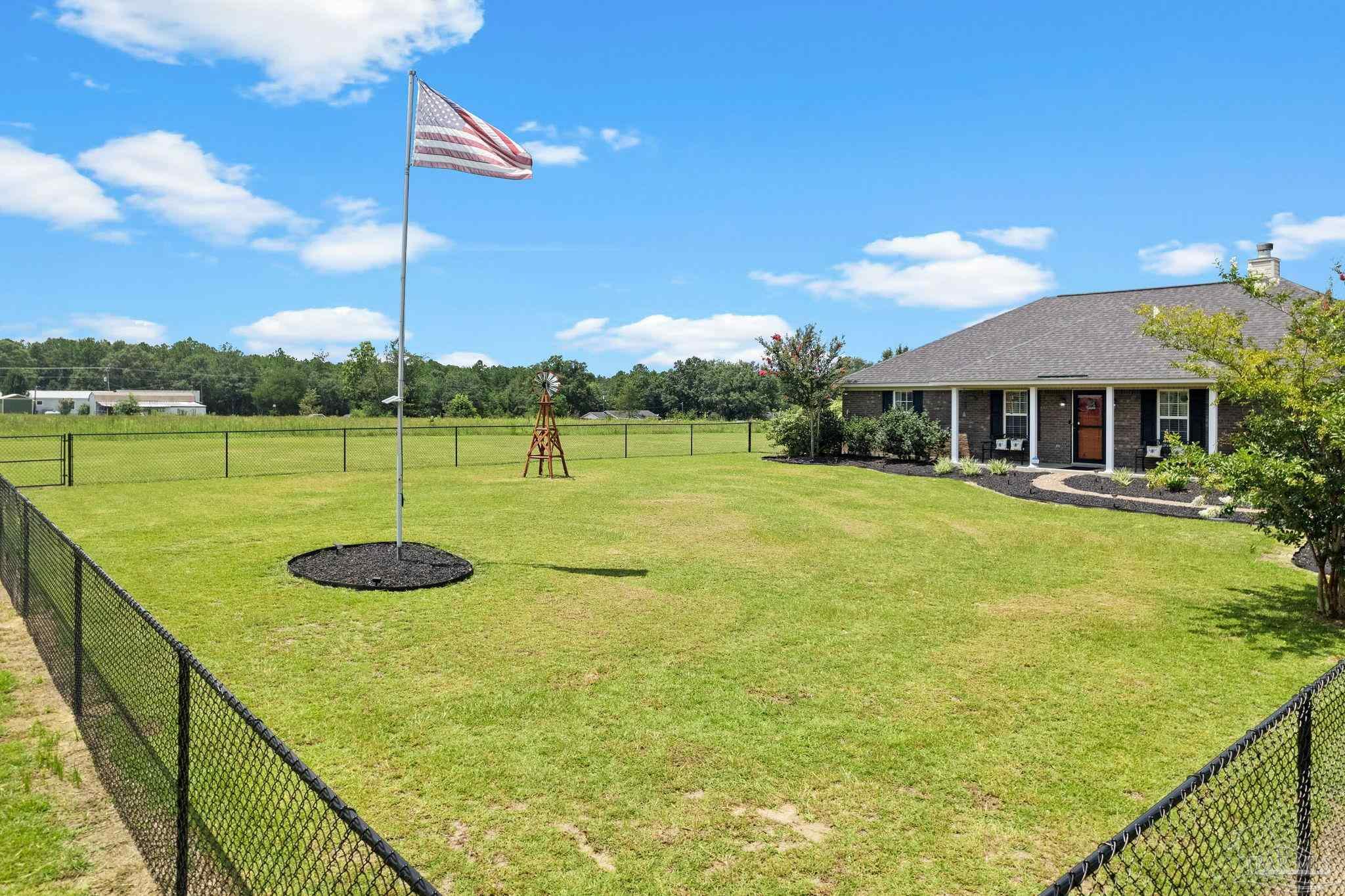 151 Williams Ln