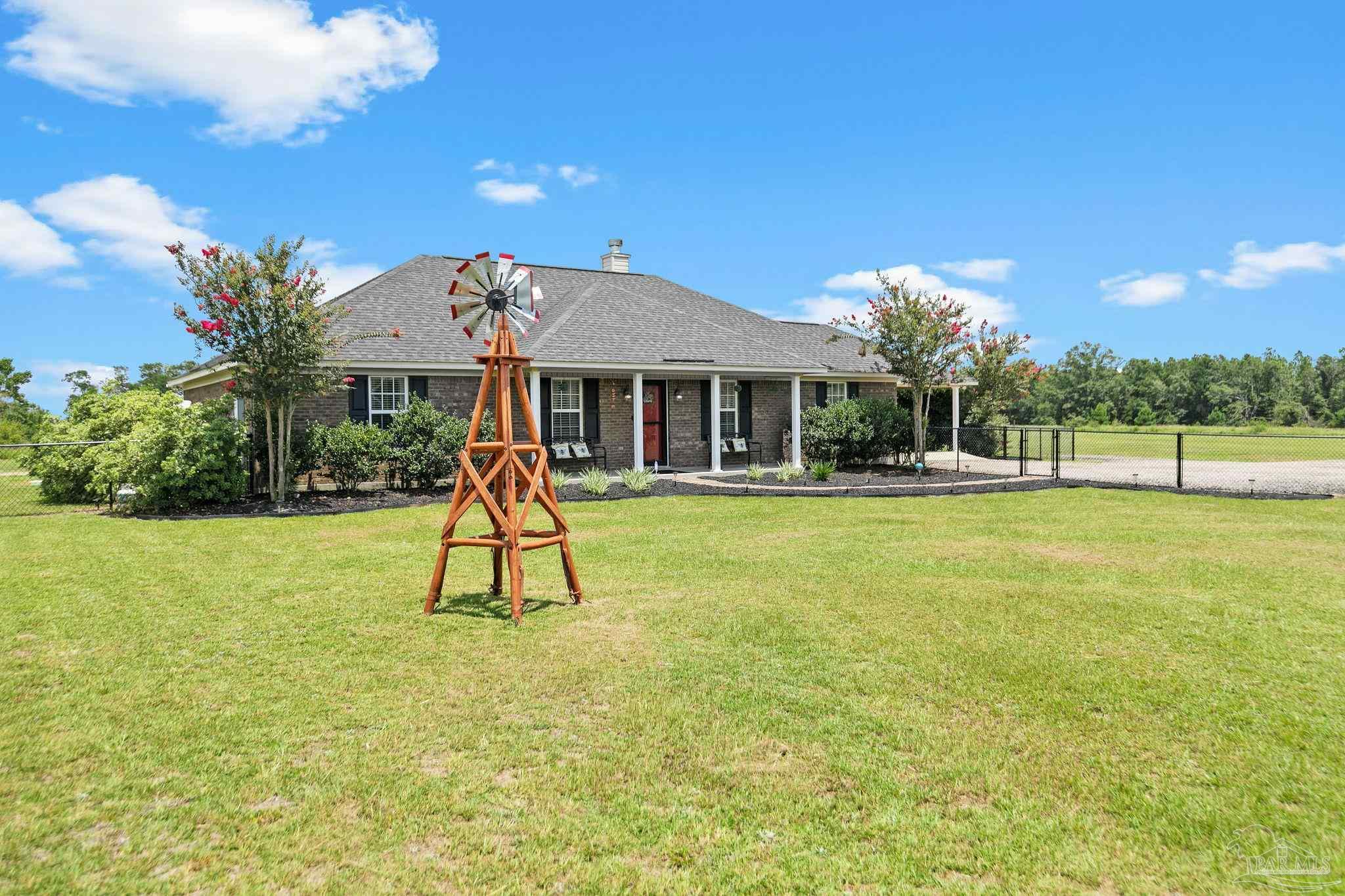 151 Williams Ln