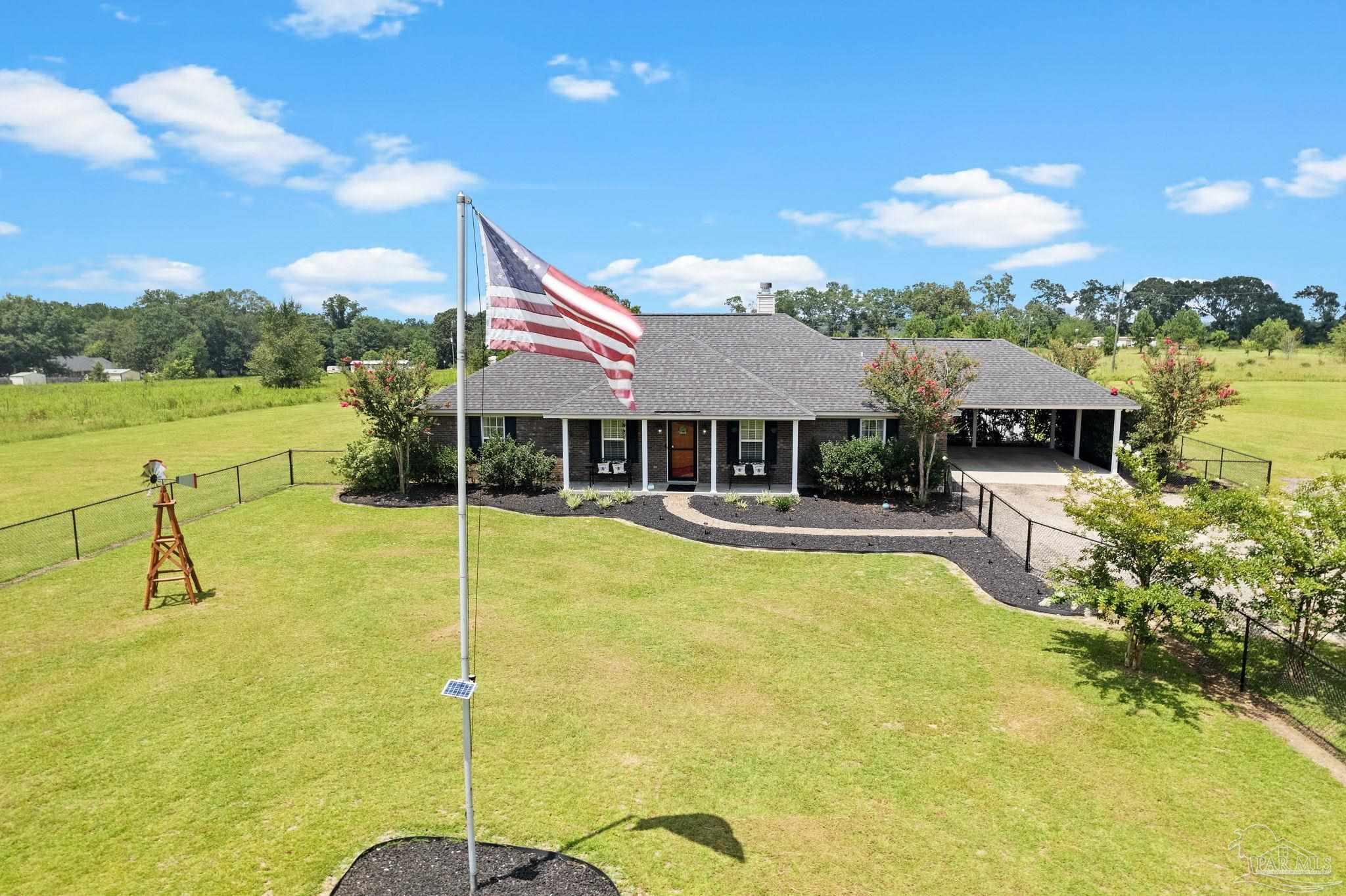 151 Williams Ln