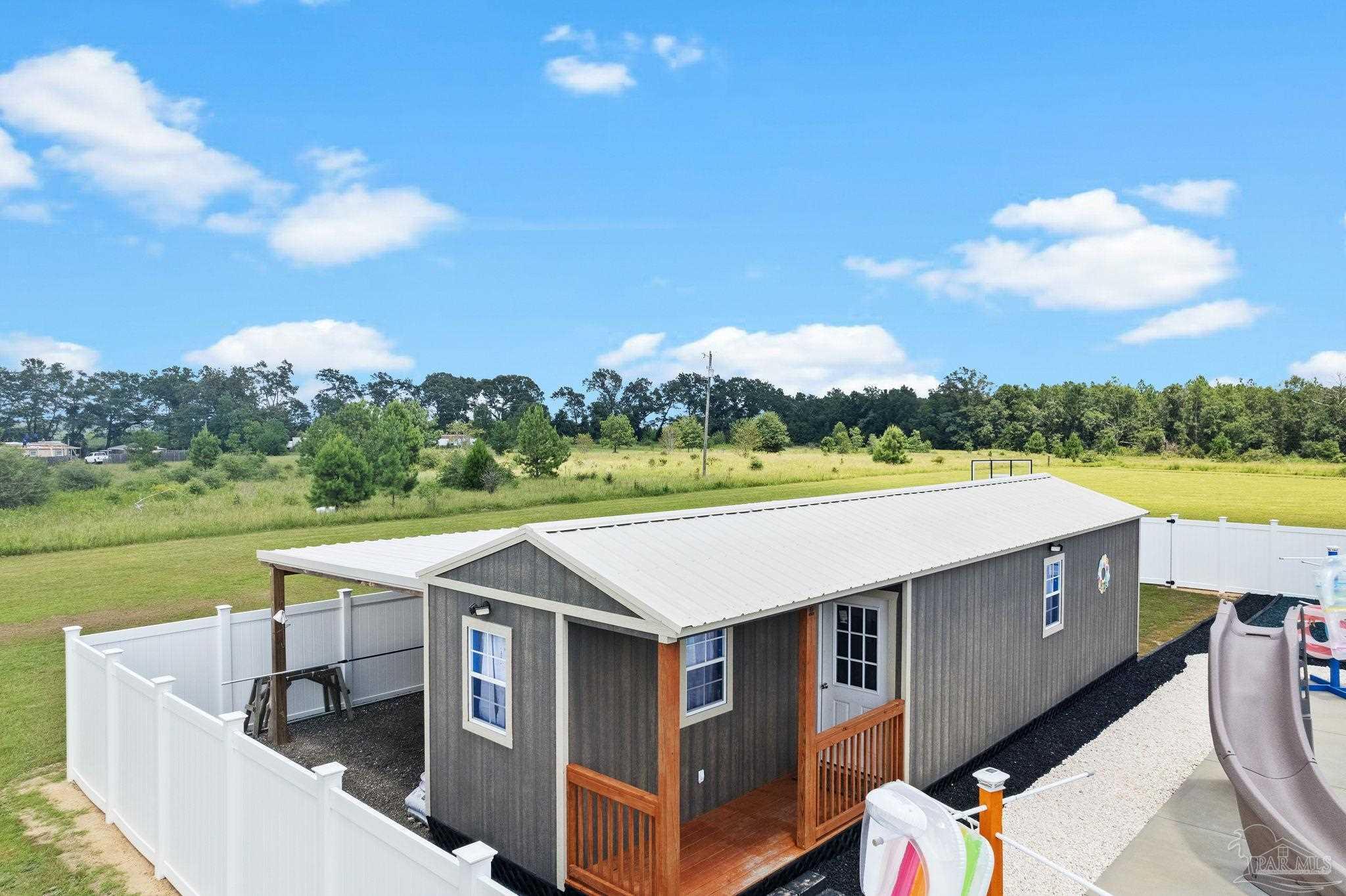 151 Williams Ln