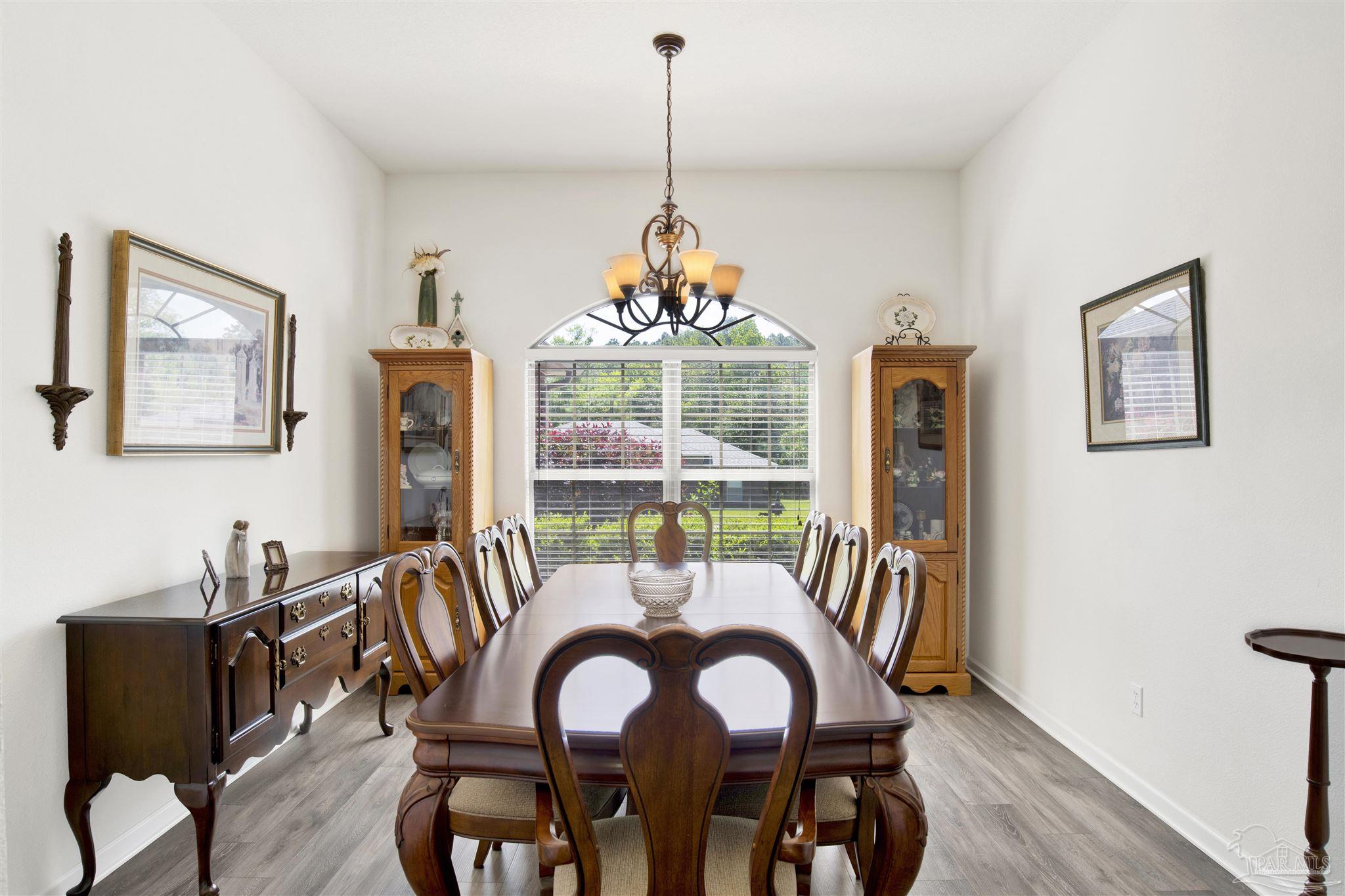 2142 Liberty Loop Rd