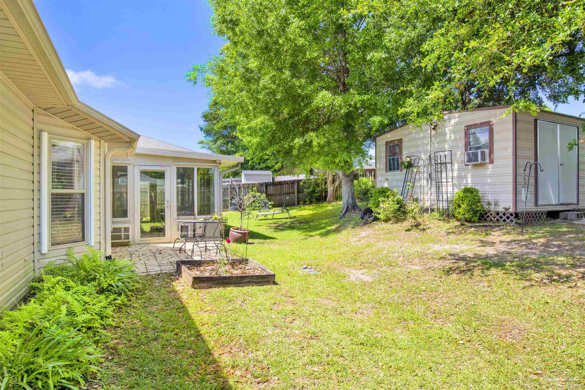 2142 Liberty Loop Rd