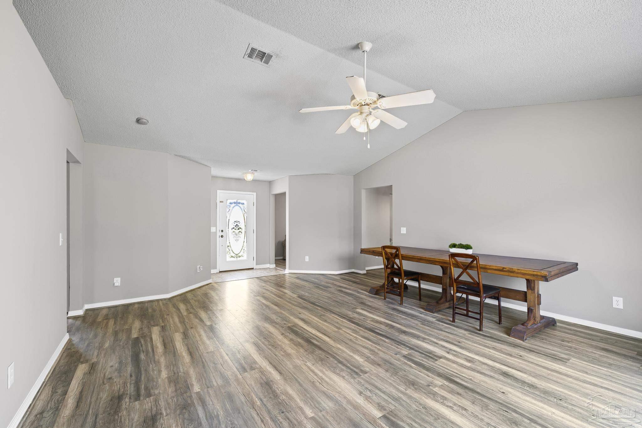 3324 Tiller Ct