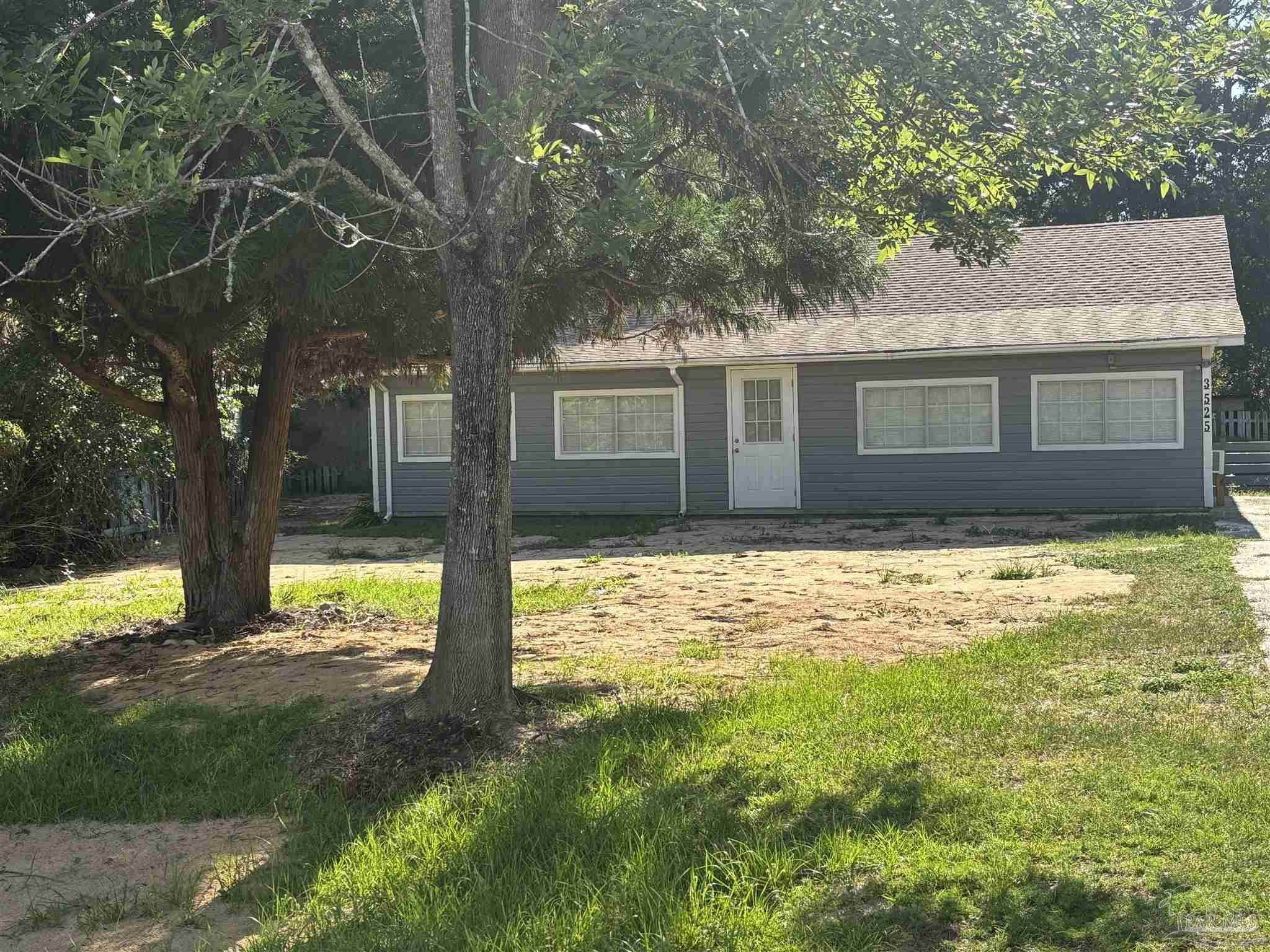 3525 Robinson Pt Rd